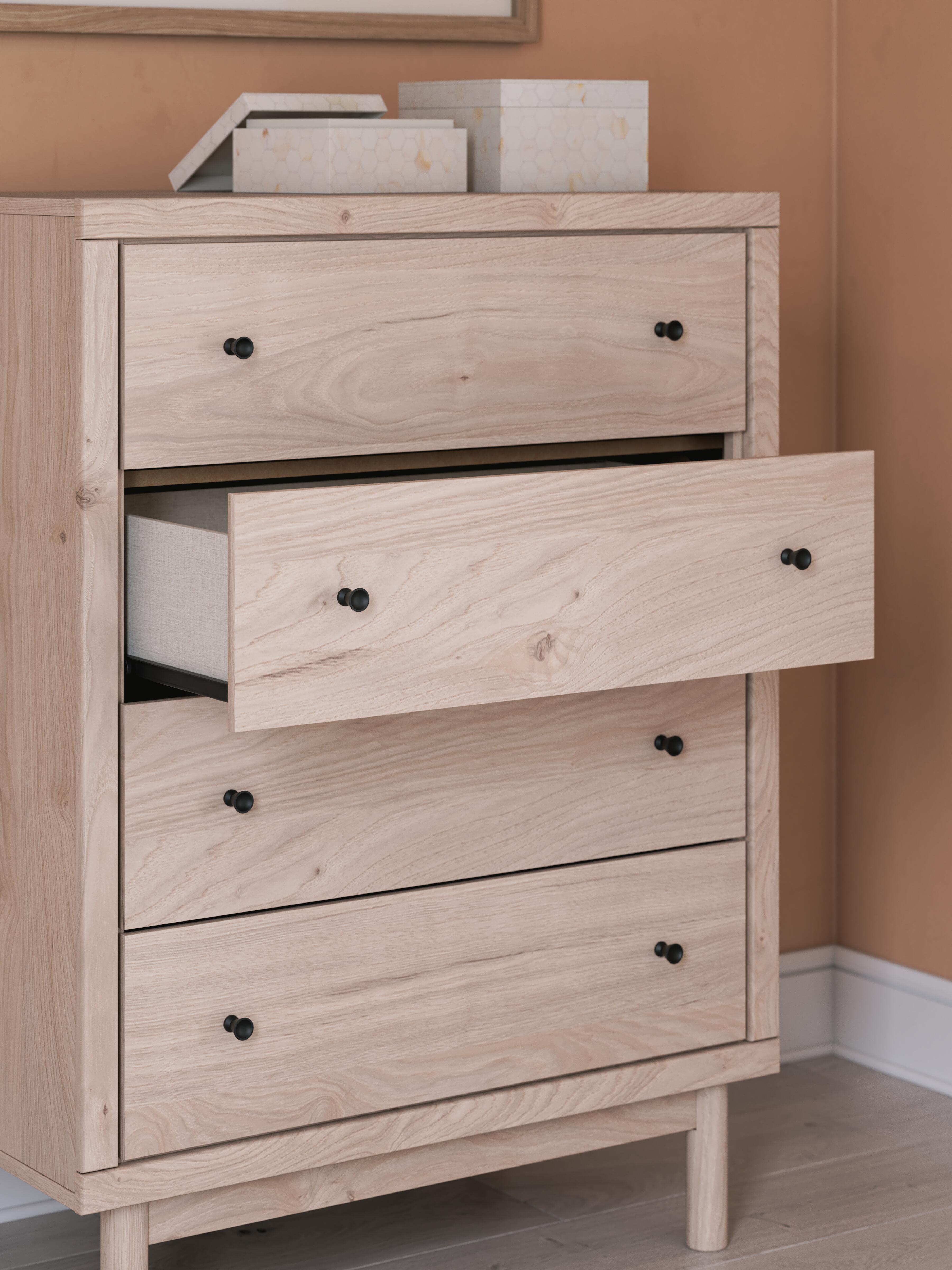 Arloster Chest of Drawers - Luxury Home Furniture (MI)