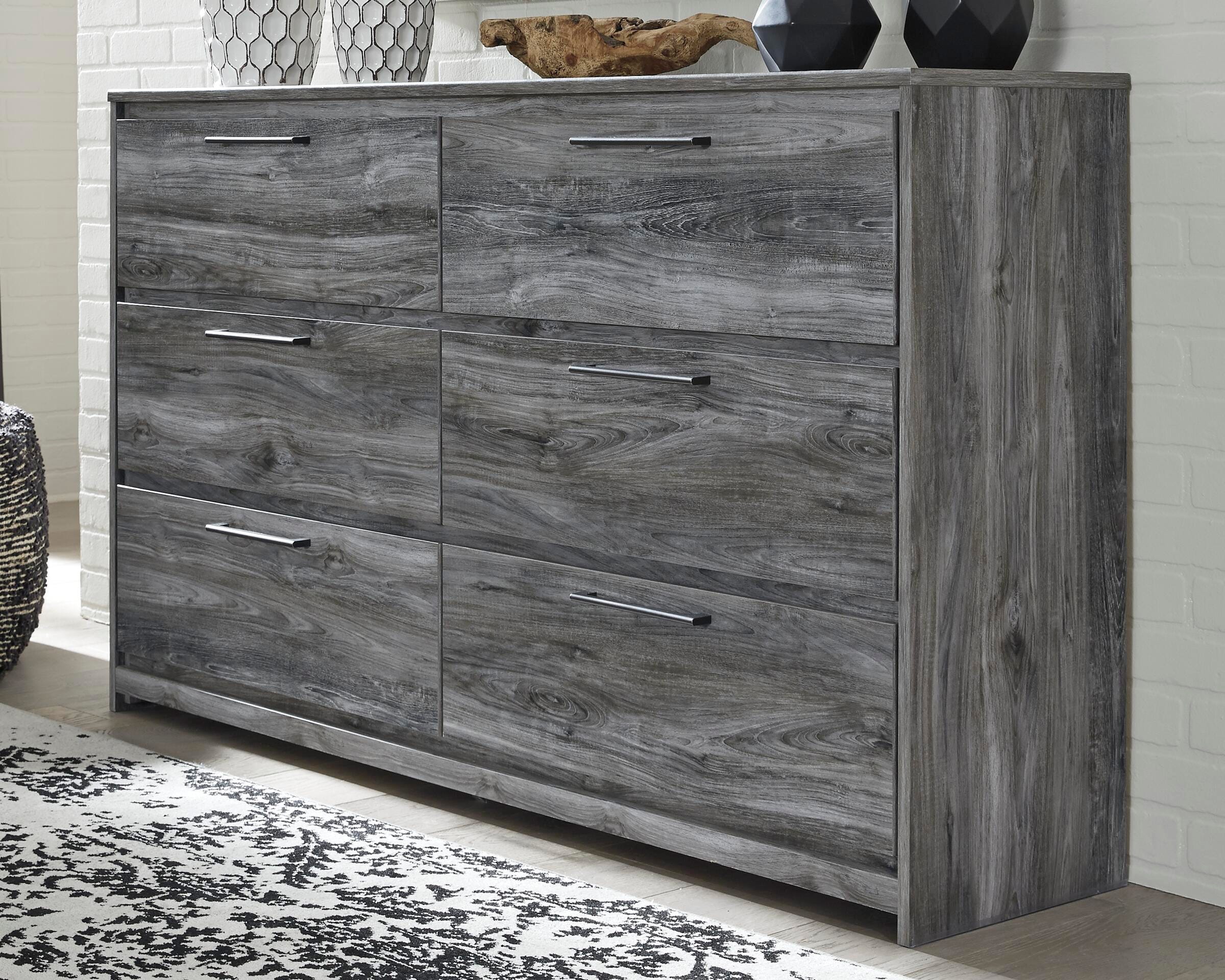 Baystorm Dresser - Luxury Home Furniture (MI)