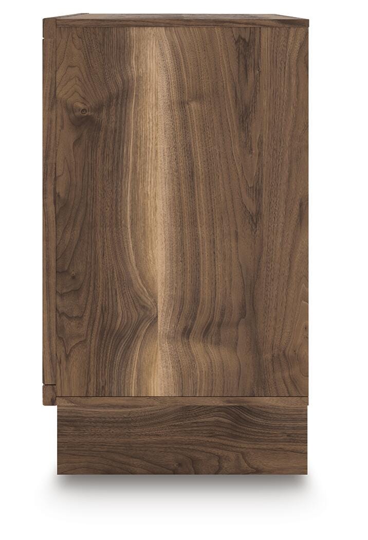 Chirason Dresser - Luxury Home Furniture (MI)
