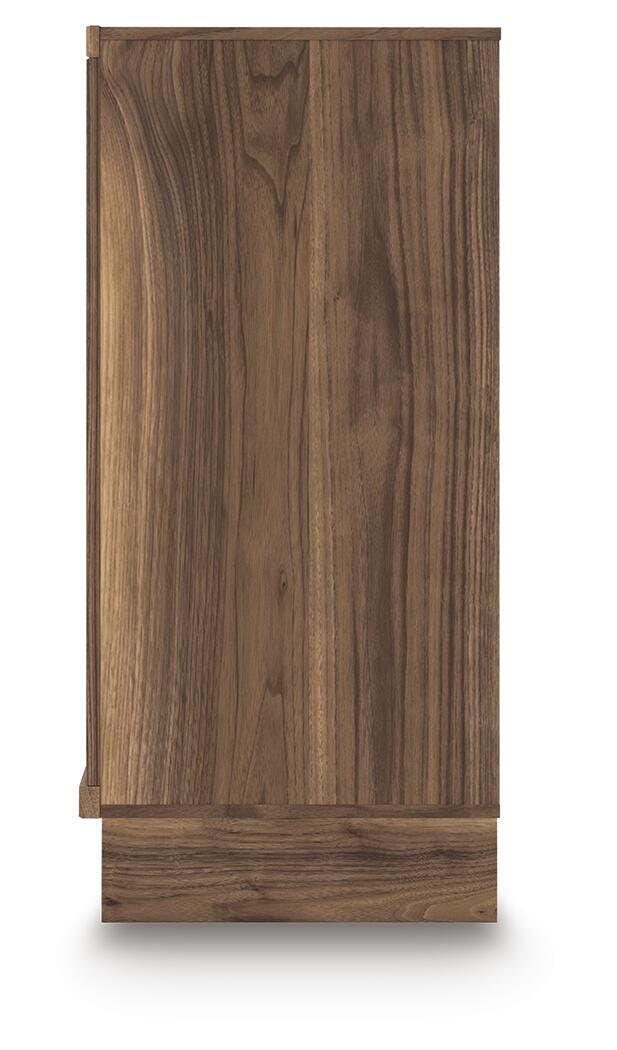 Chirason Chest of Drawers - Luxury Home Furniture (MI)