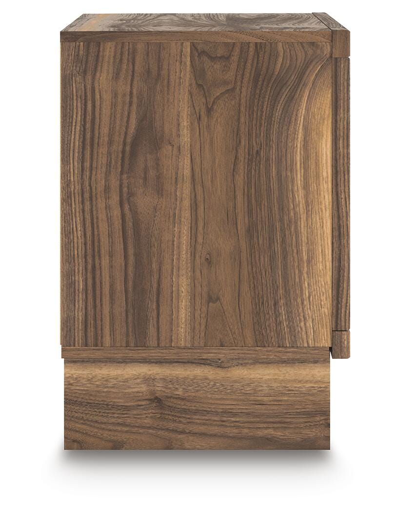 Chirason Nightstand - Luxury Home Furniture (MI)