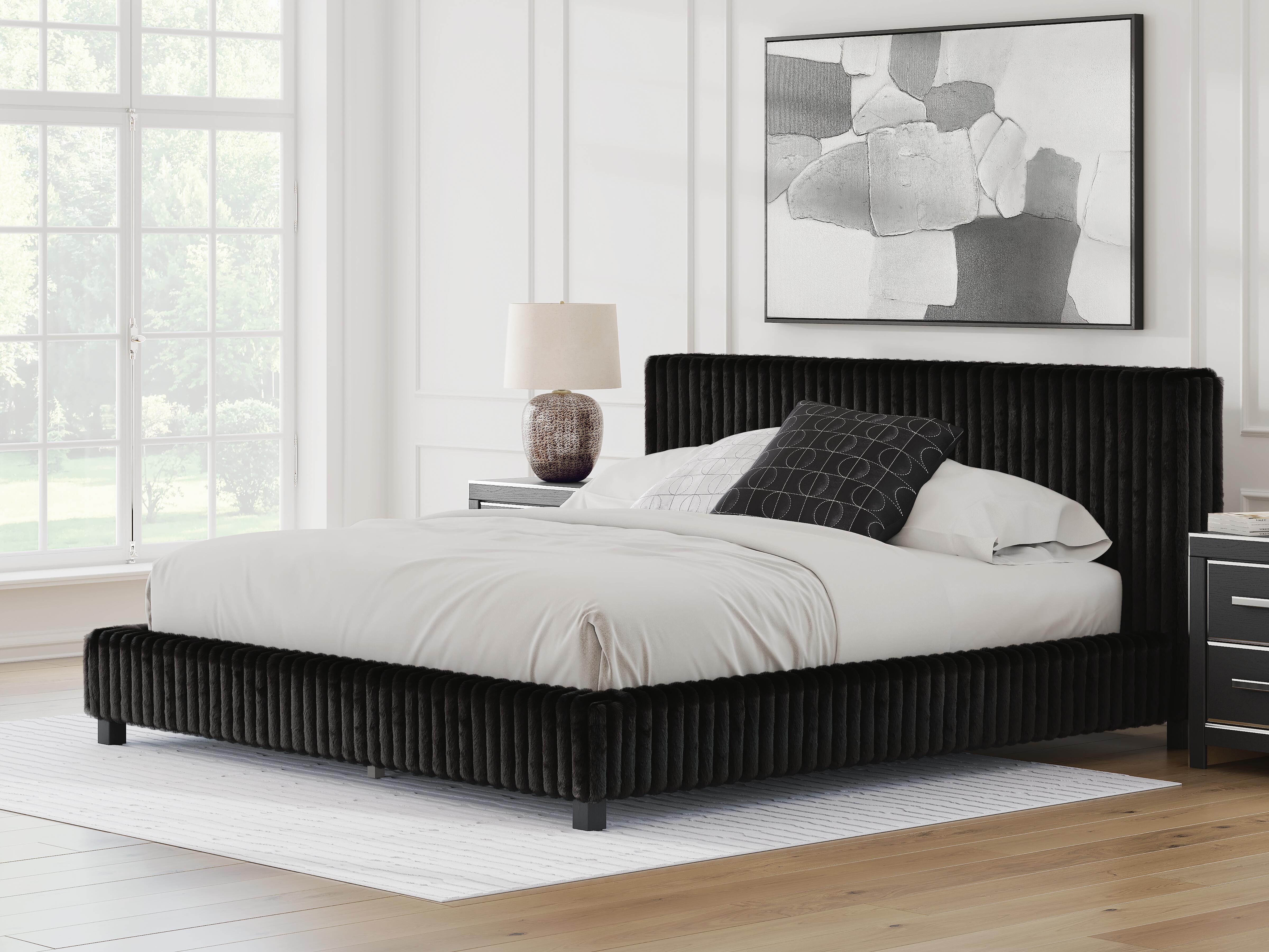 Zuraleus Bed - Luxury Home Furniture (MI)