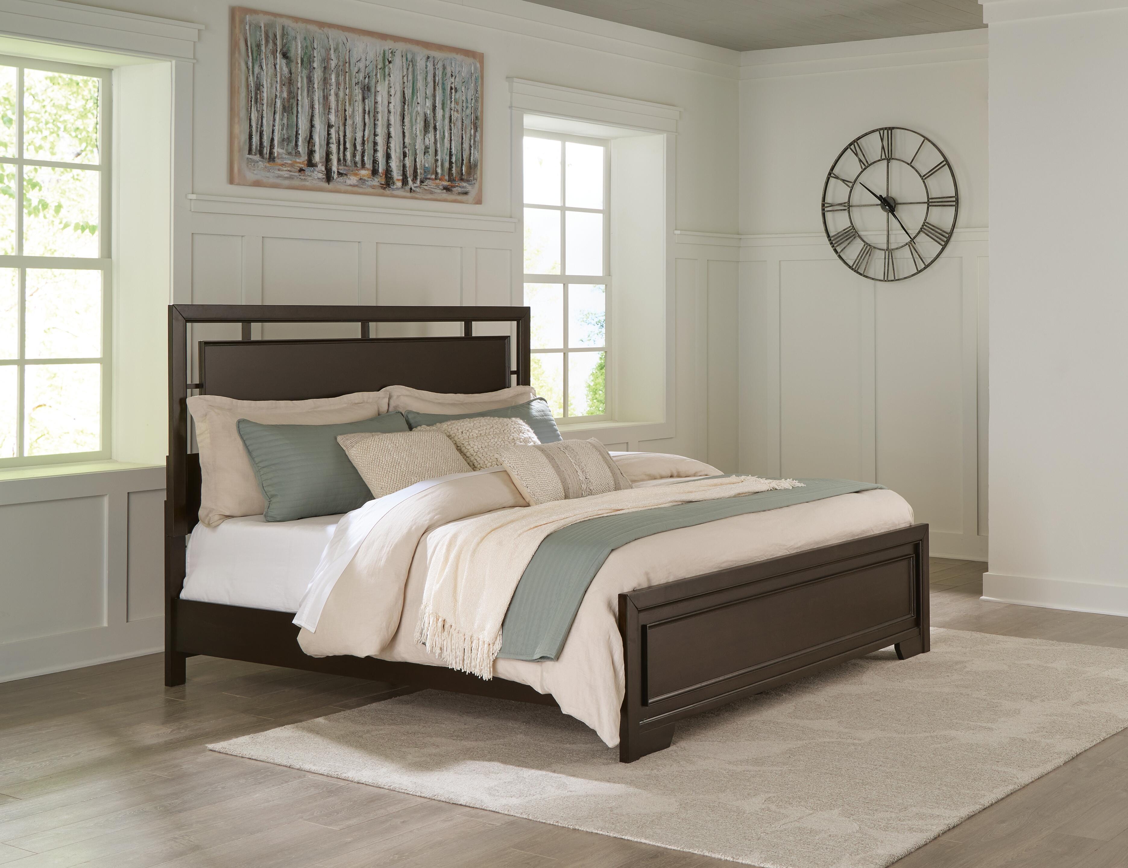 Covetown Bedroom Package - Luxury Home Furniture (MI)