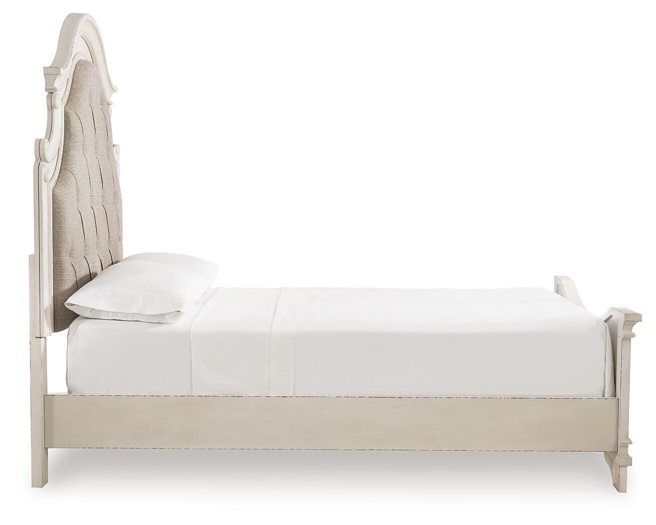 Realyn Upholstered Bed - Luxury Home Furniture (MI)