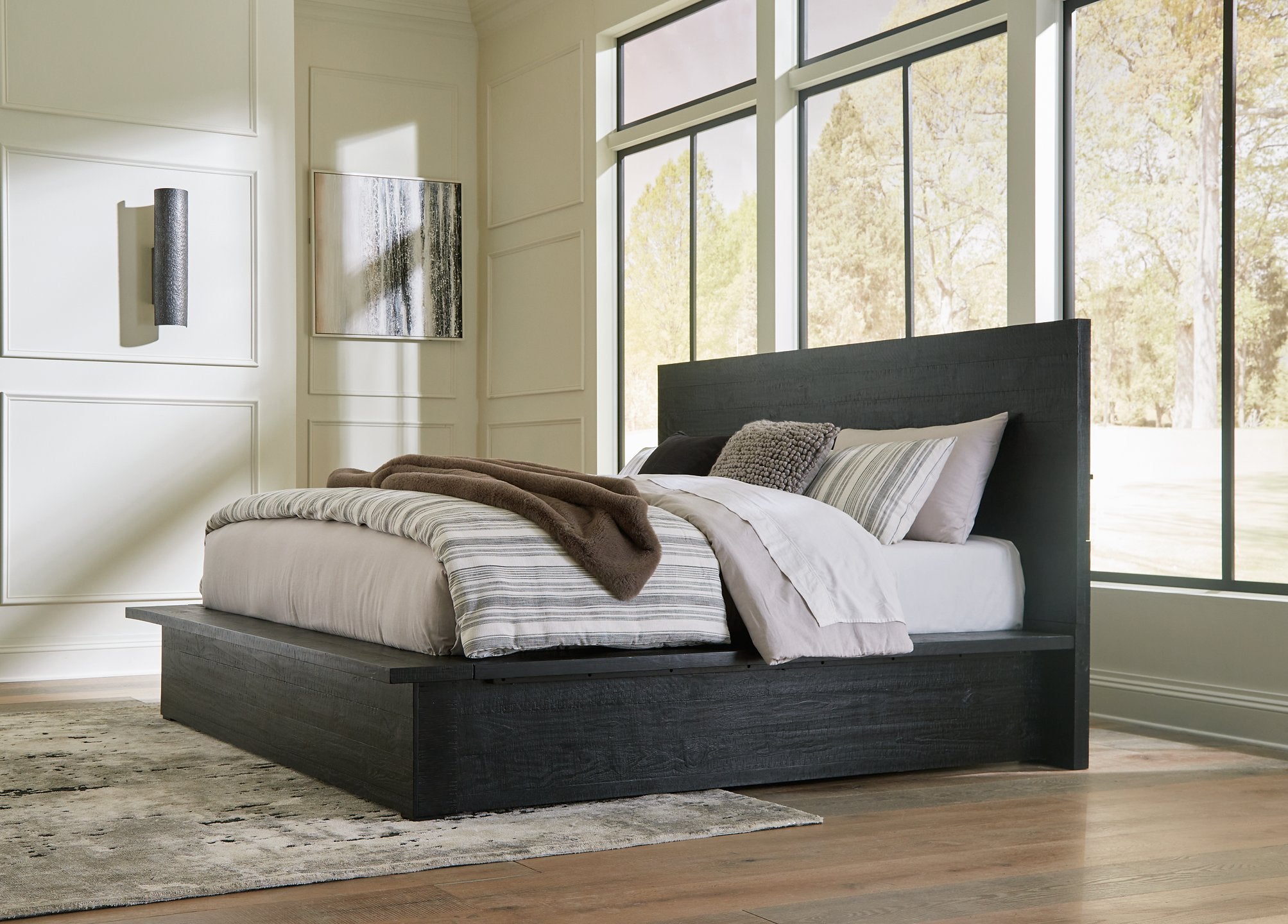 Londer Bed - Luxury Home Furniture (MI)