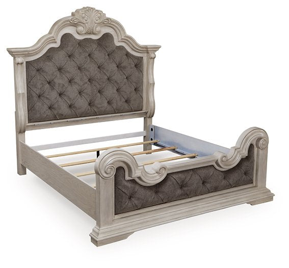 Bruchandi Upholstered Bed - Luxury Home Furniture (MI)