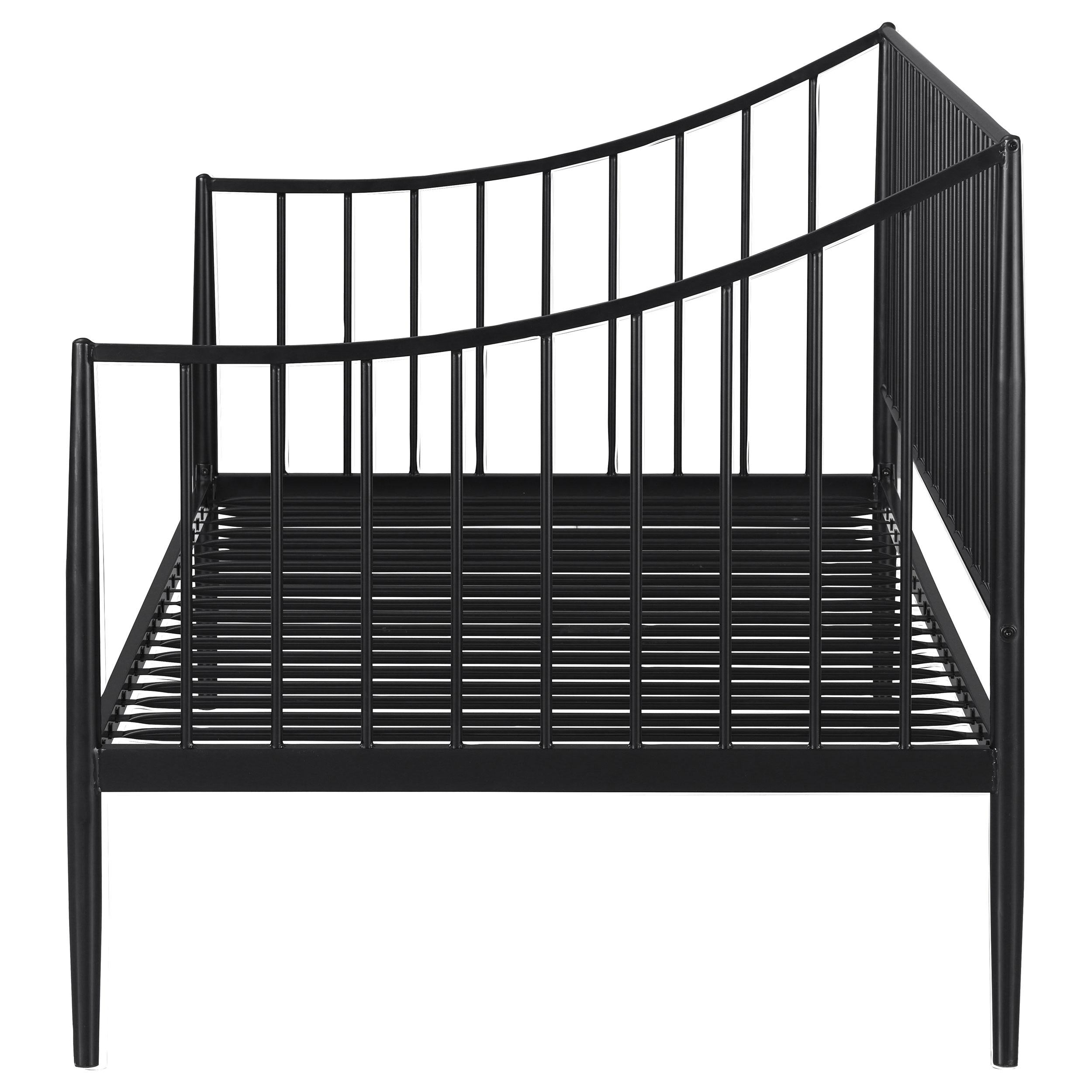 Newbury Daybeds - Luxury Home Furniture (MI)