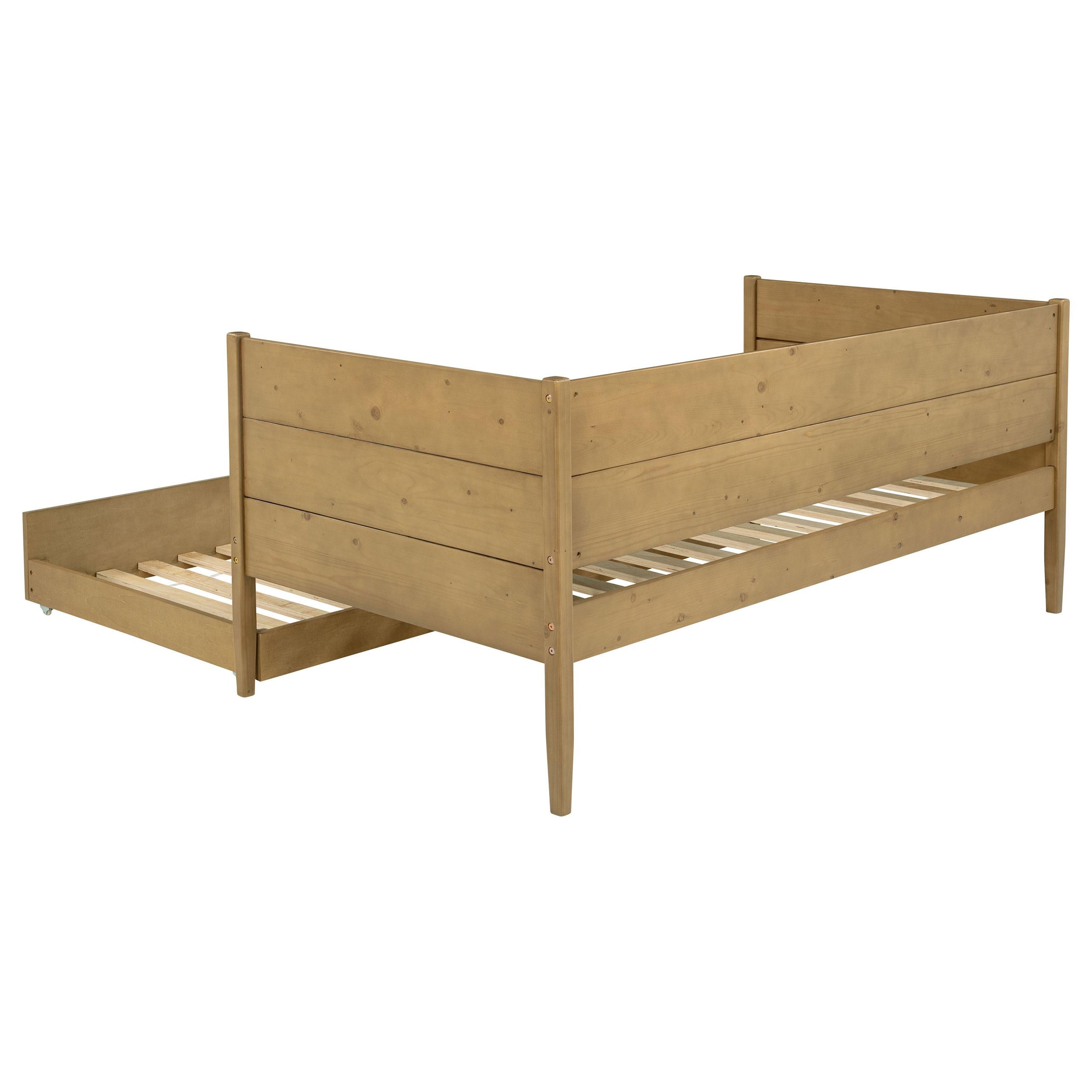 Calinda Daybeds - Luxury Home Furniture (MI)