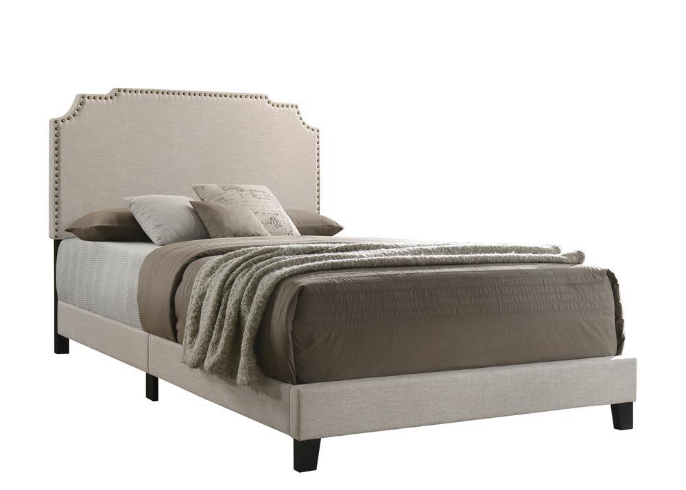 Tamarac Upholstered Nailhead Full, Eastern King & Queen Bed Beige & Grey - Luxury Home Furniture (MI)