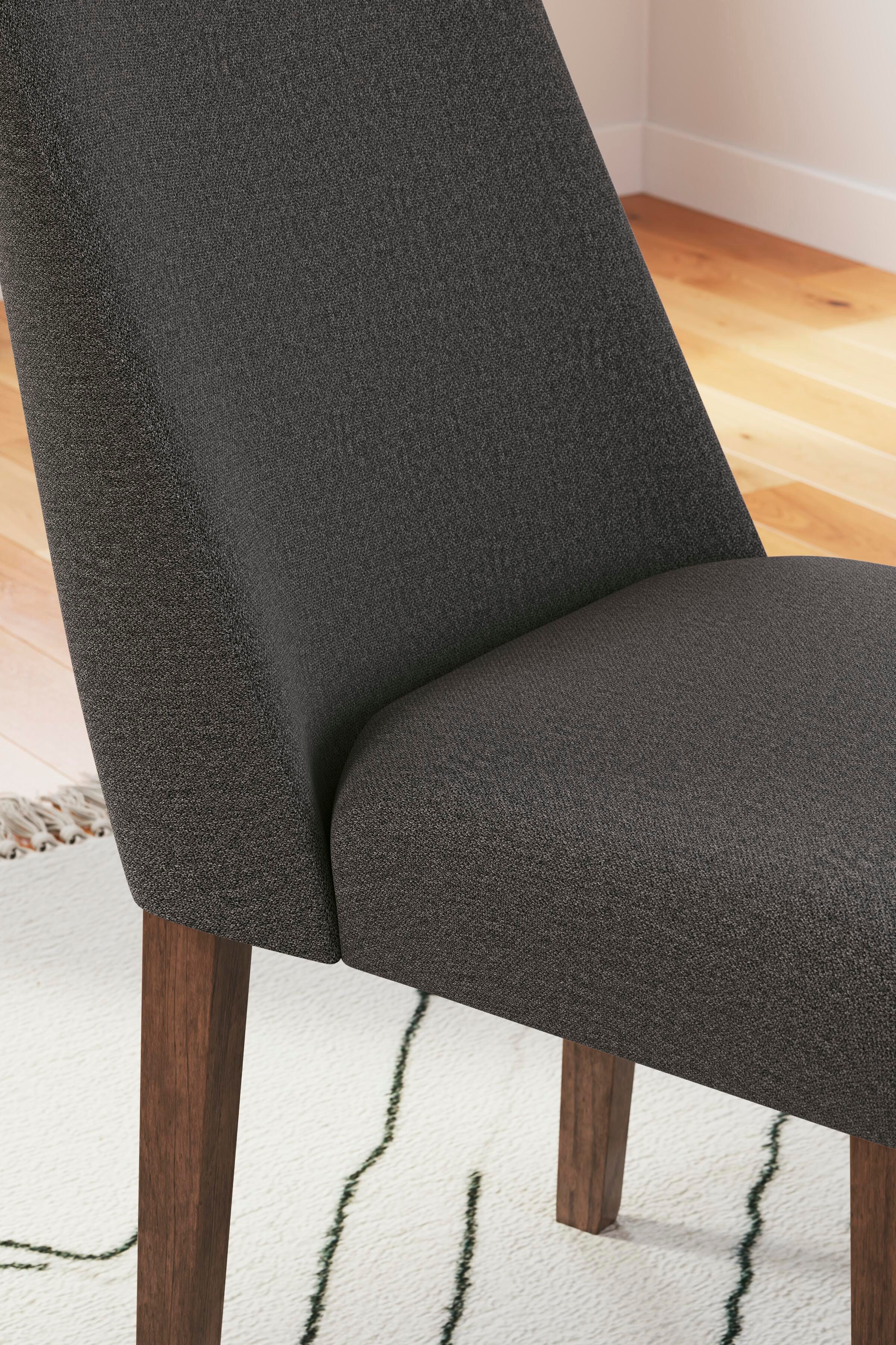 Lyncott Dining Room Set - Luxury Home Furniture (MI)