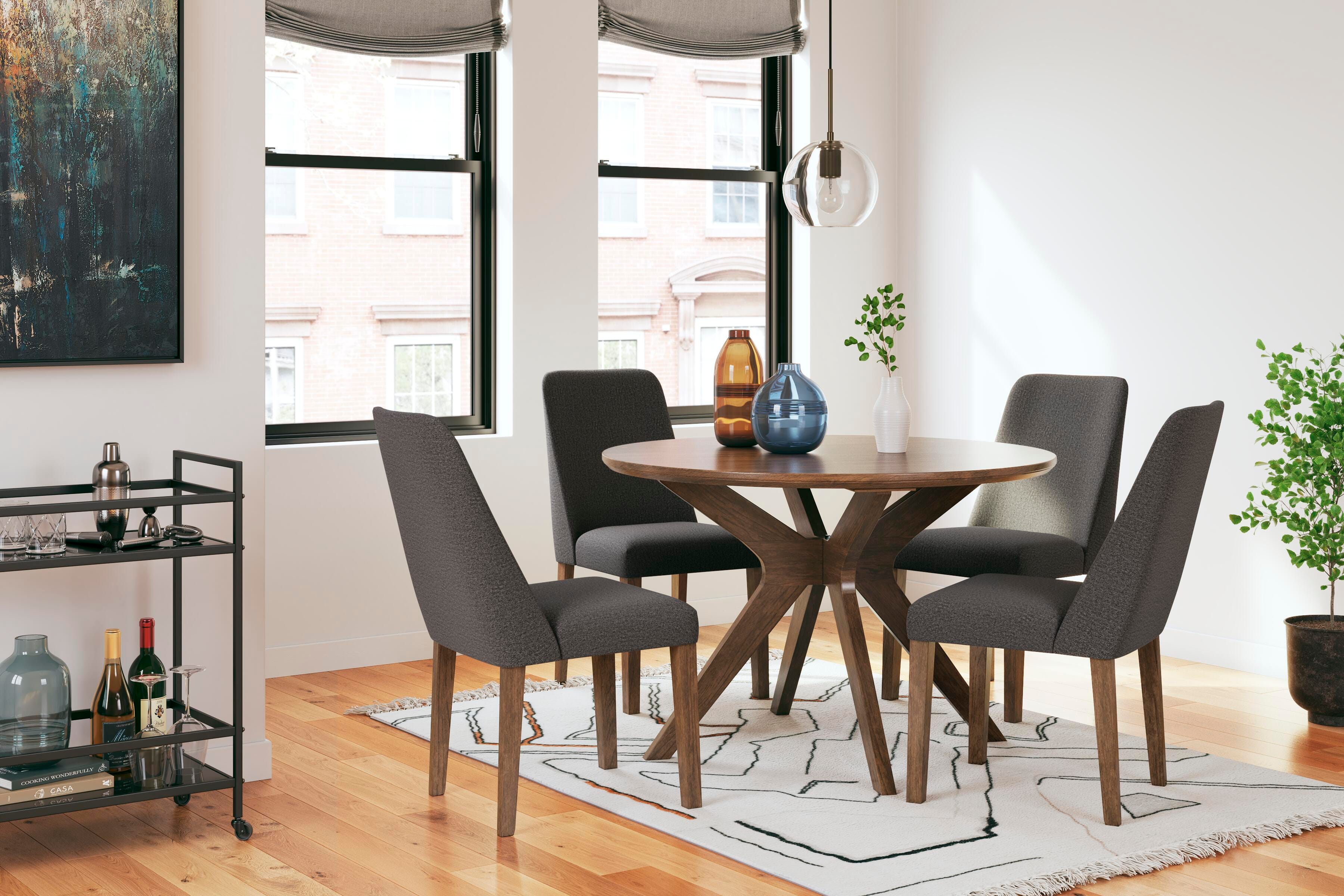 Lyncott Dining Room Set - Luxury Home Furniture (MI)