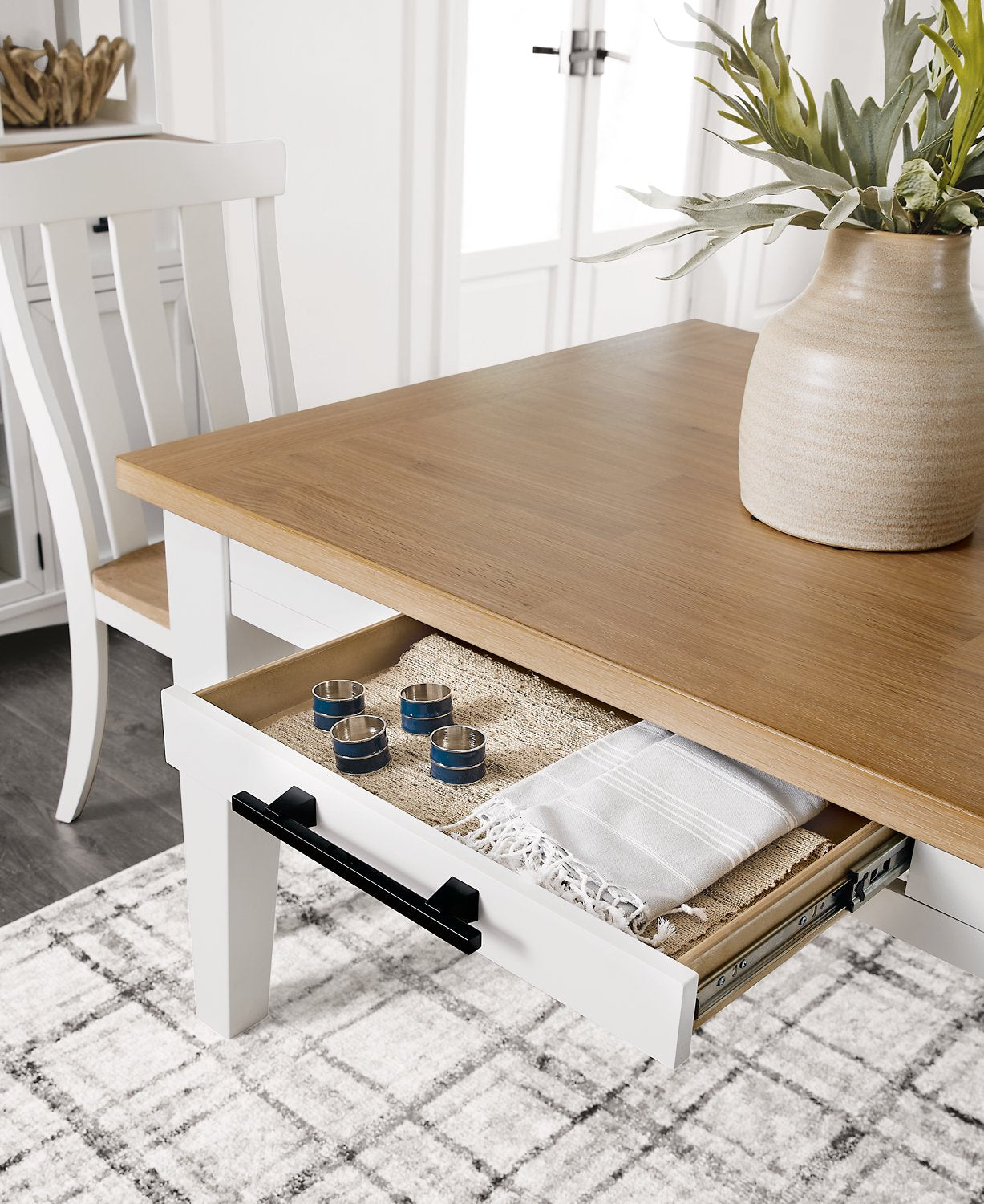 Ashbryn Dining Set - Luxury Home Furniture (MI)