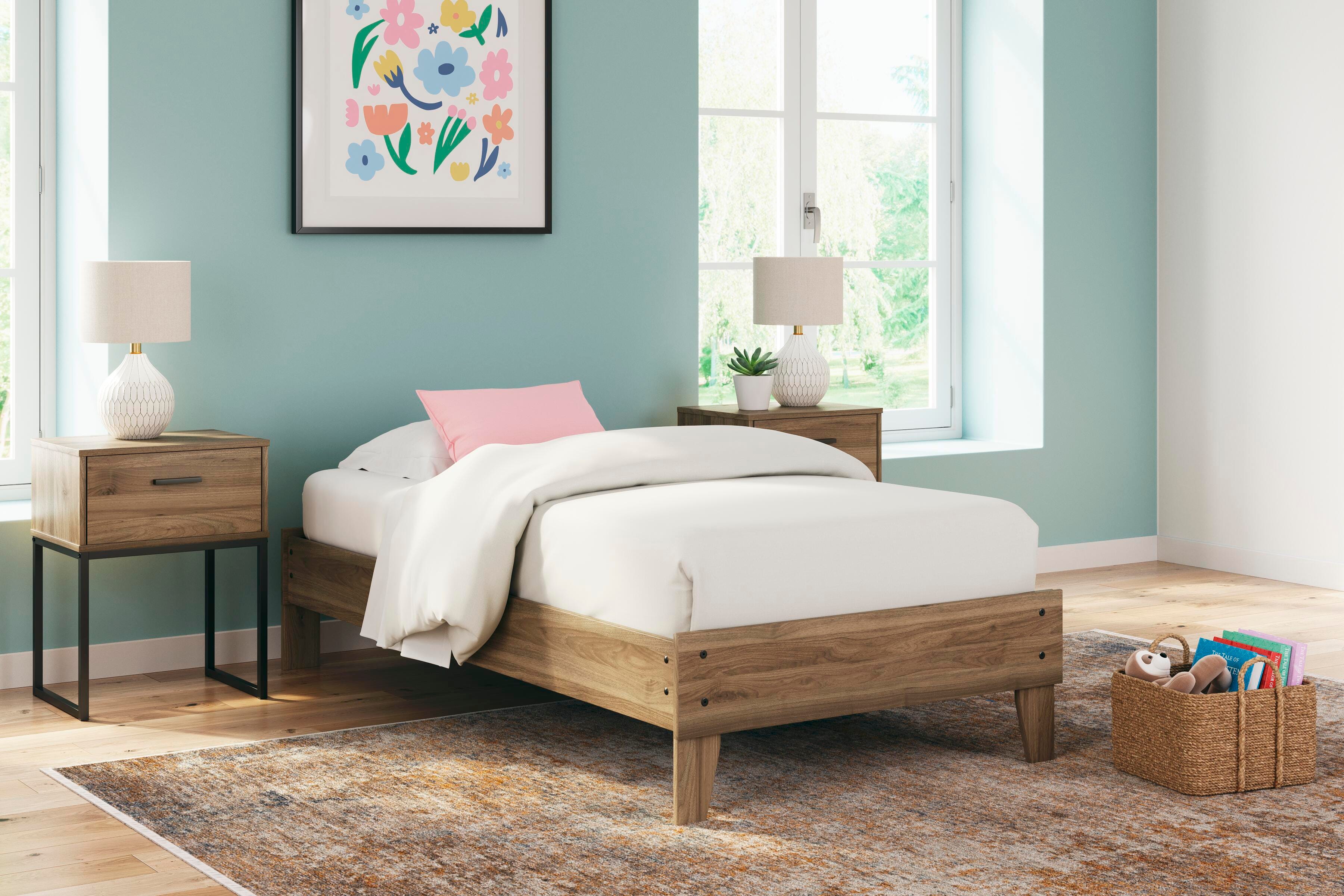 Deanlow Bed - Luxury Home Furniture (MI)