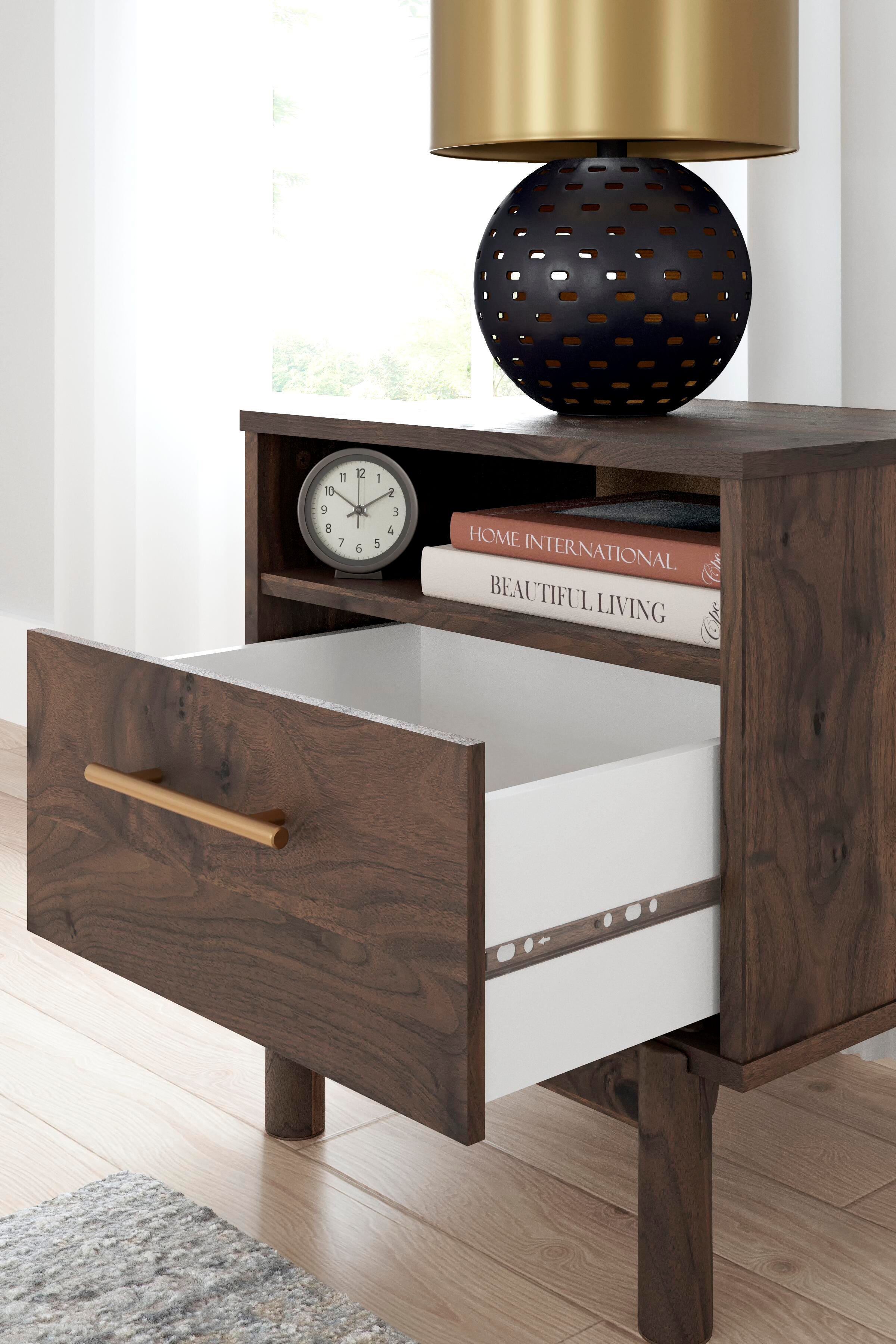 Calverson Nightstand - Luxury Home Furniture (MI)