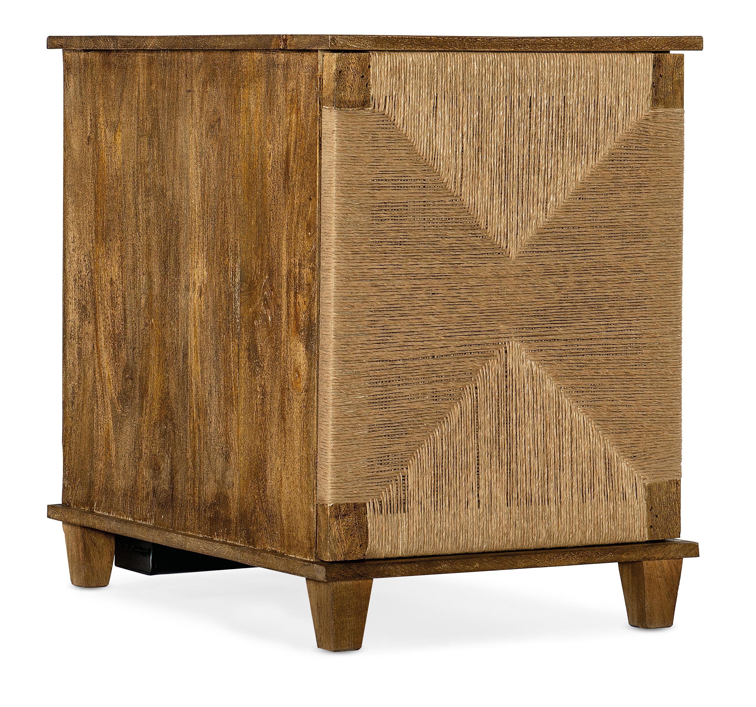Commerce & Market Roped Accent Chest