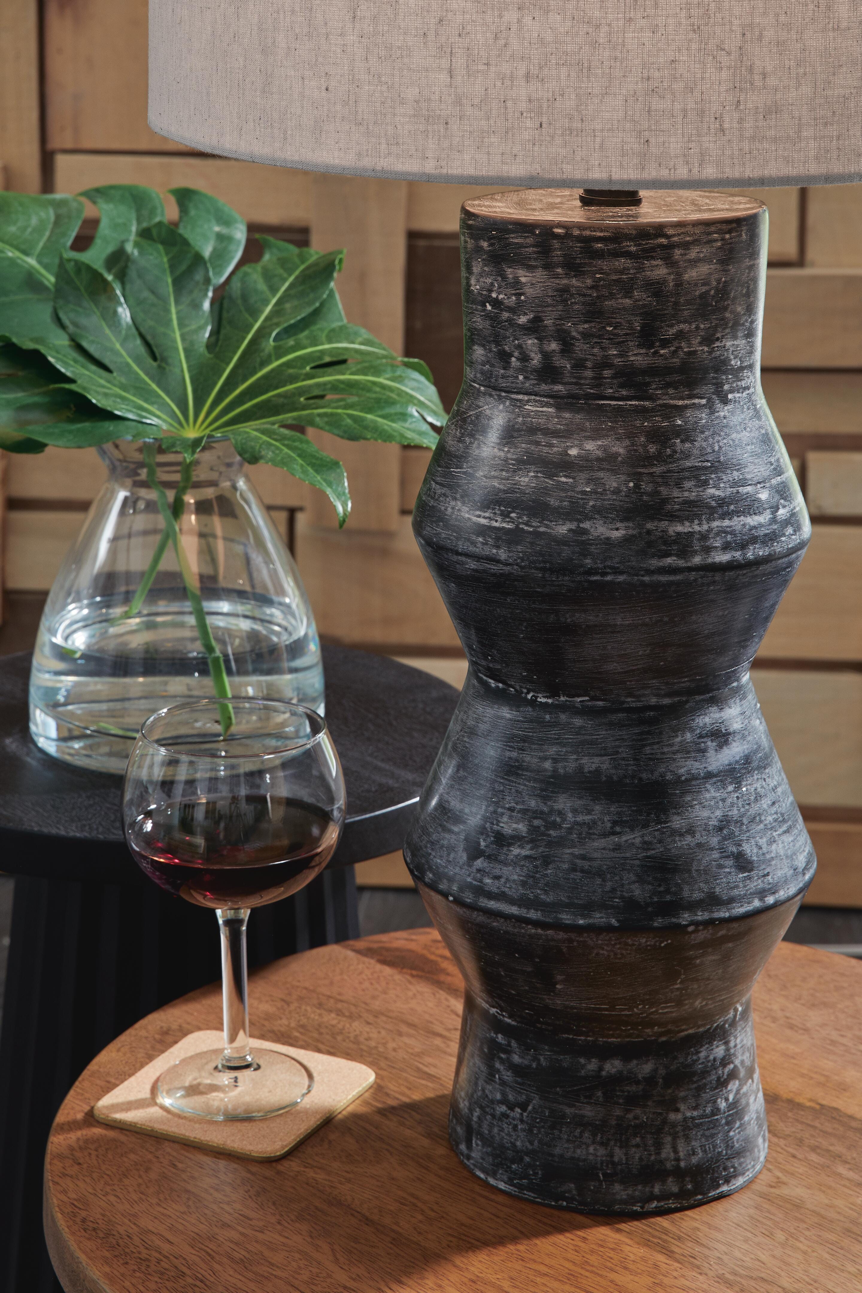 Kerbert Table Lamp - Luxury Home Furniture (MI)