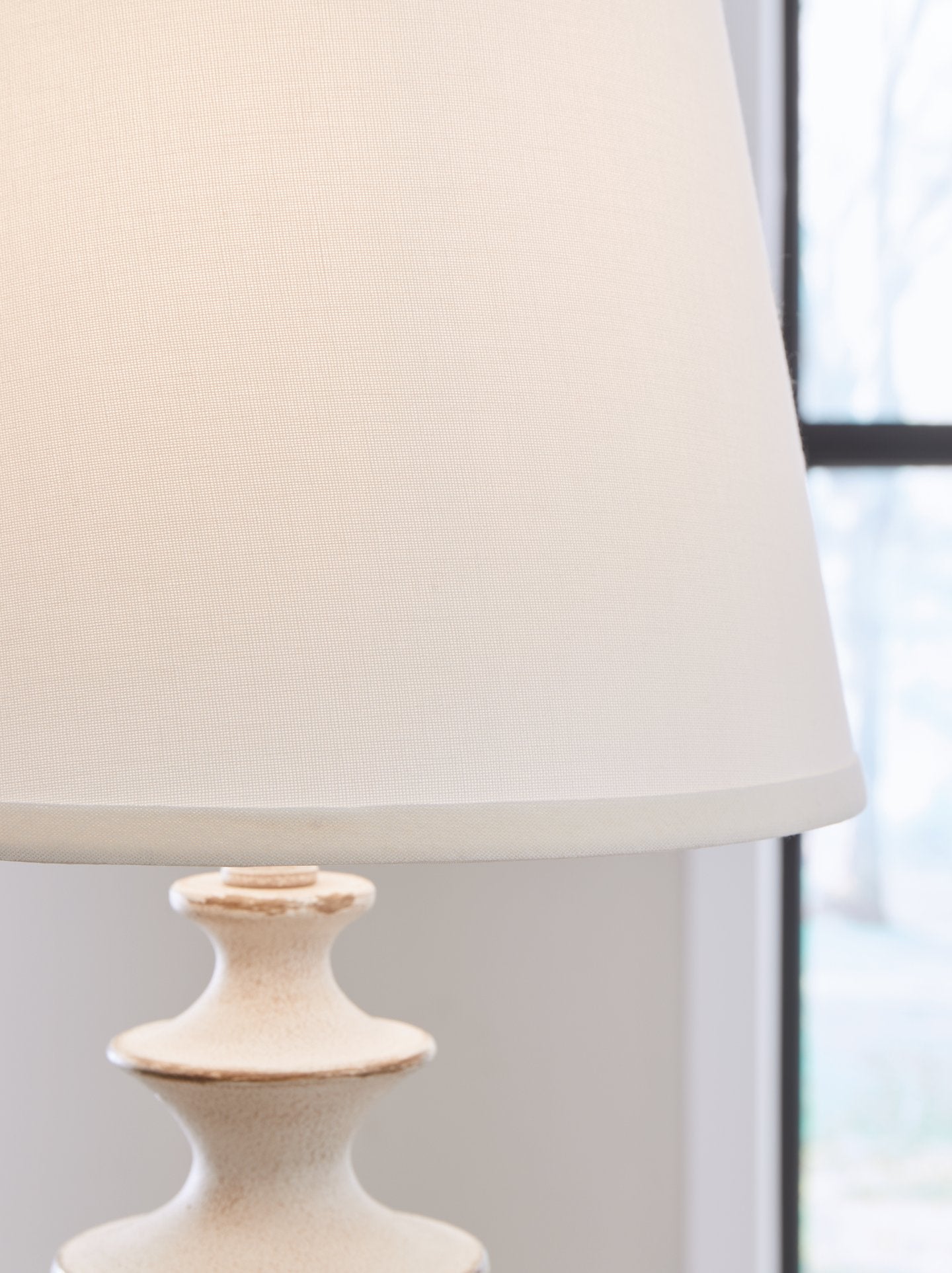 Dorcher Table Lamp (Set of 2) - Luxury Home Furniture (MI)