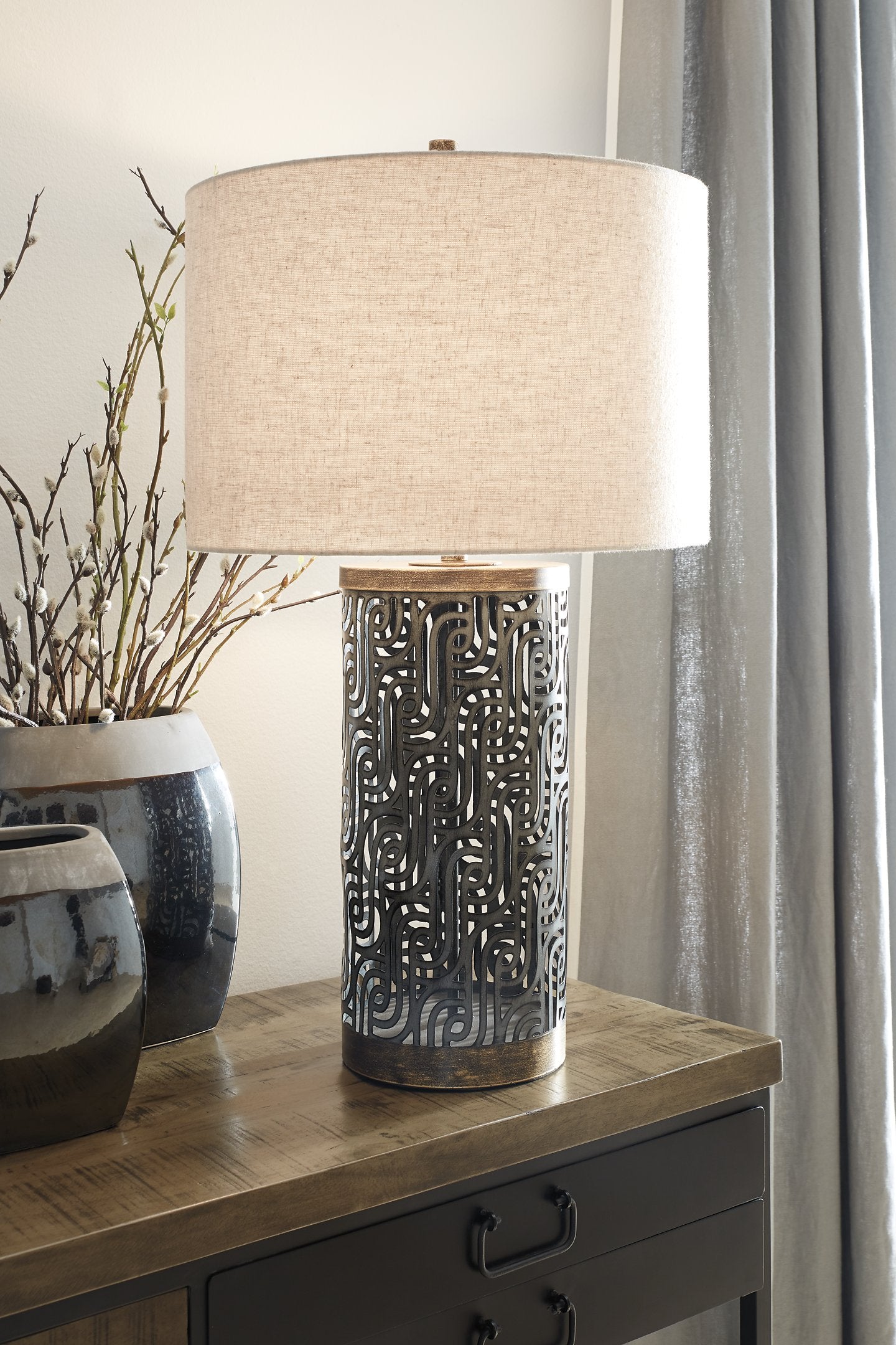 Dayo Table Lamp - Luxury Home Furniture (MI)