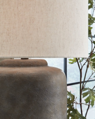 Zandophen Table Lamp - Luxury Home Furniture (MI)