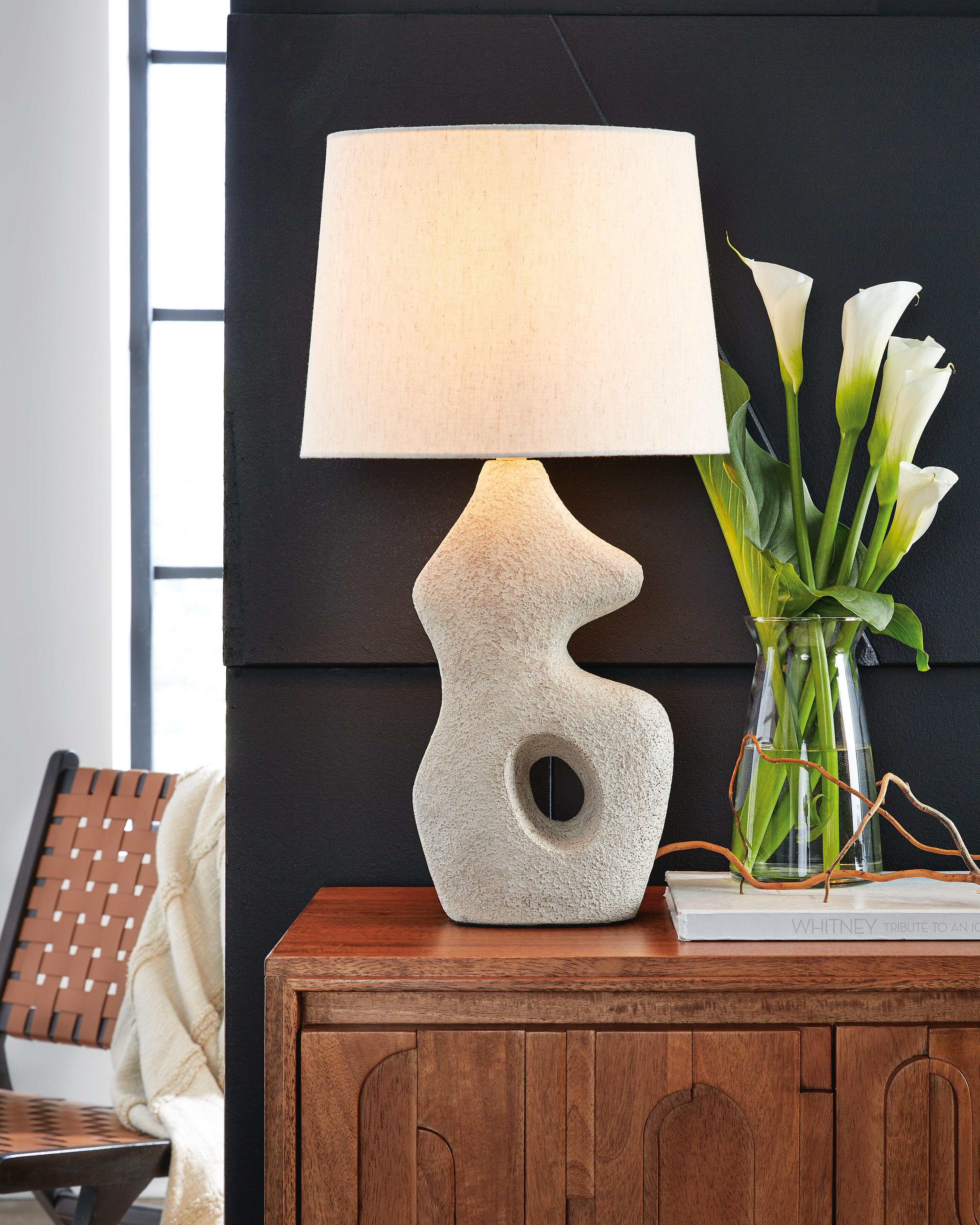 Chadrich Table Lamp (Set of 2) - Luxury Home Furniture (MI)