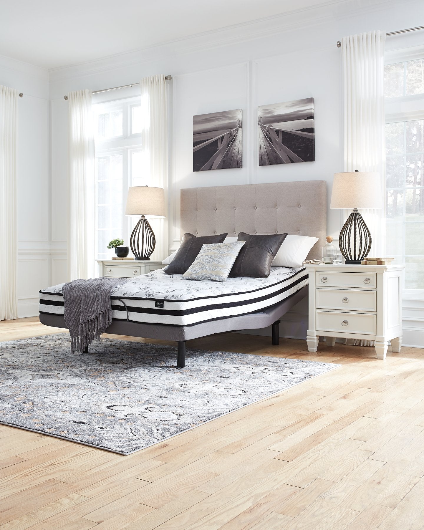 8 Inch Chime Innerspring Mattress in a Box - Luxury Home Furniture (MI)