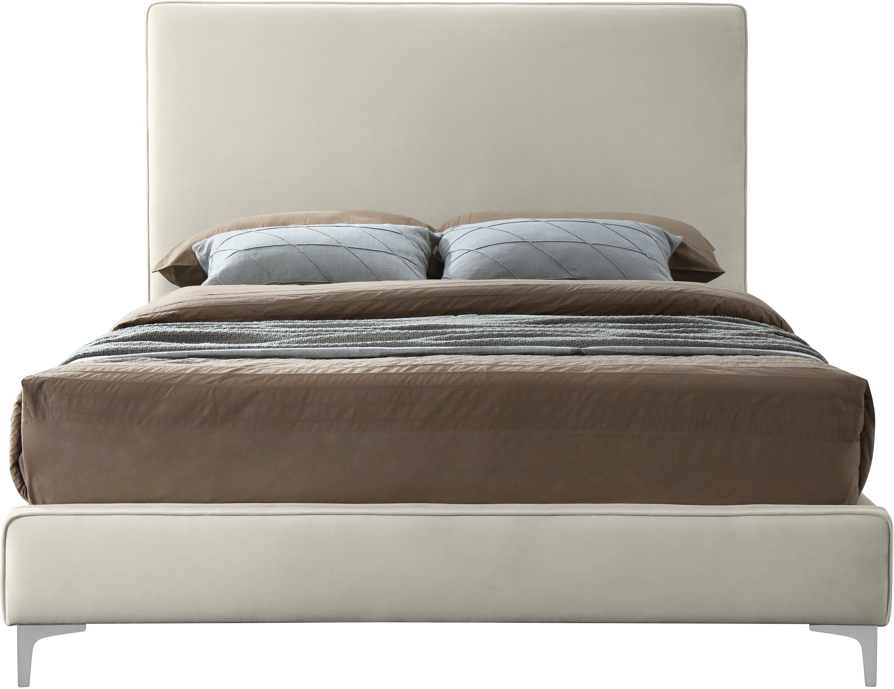 Geri Cream Velvet Queen Bed - Luxury Home Furniture (MI)
