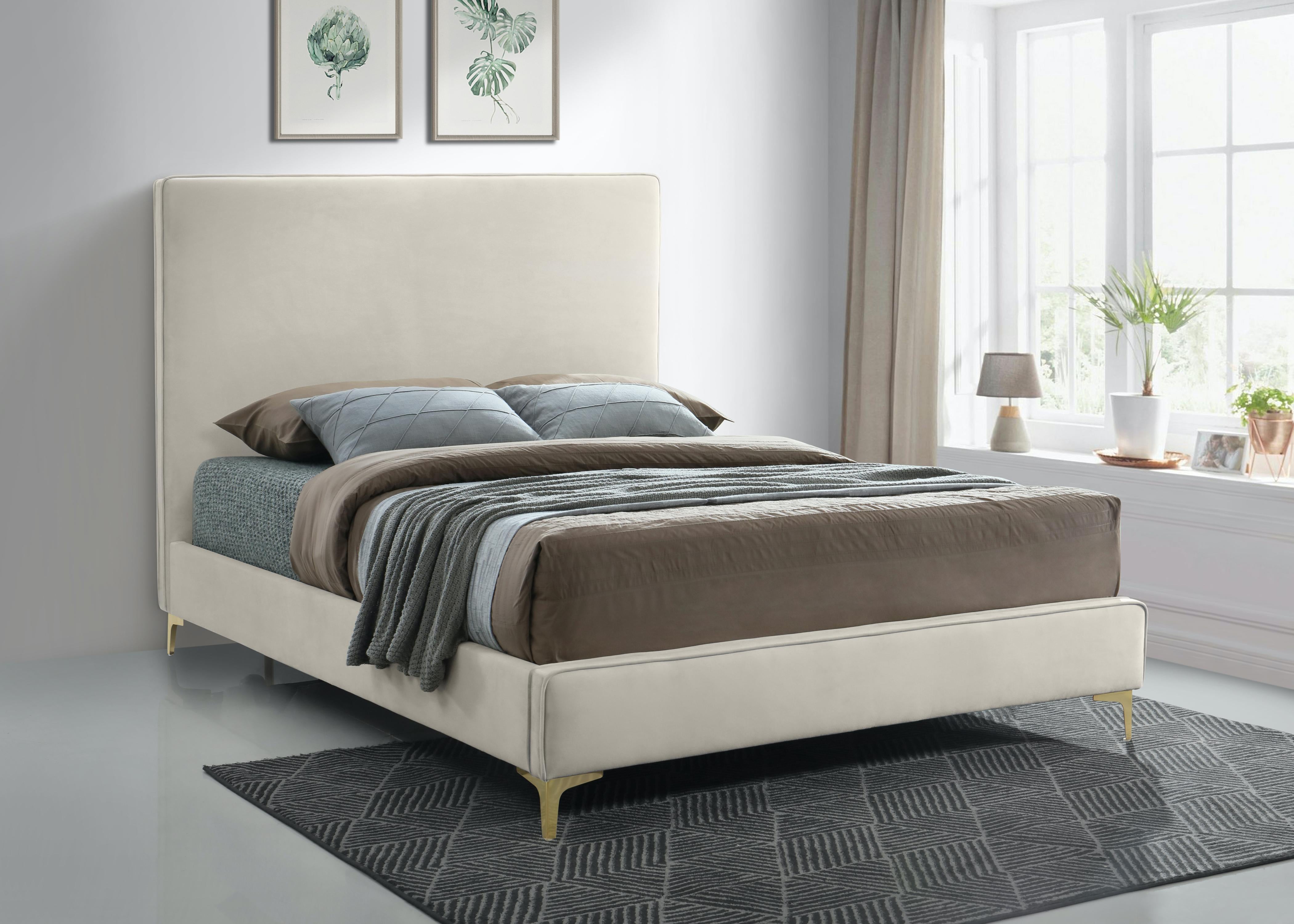 Geri Cream Velvet Queen Bed - Luxury Home Furniture (MI)