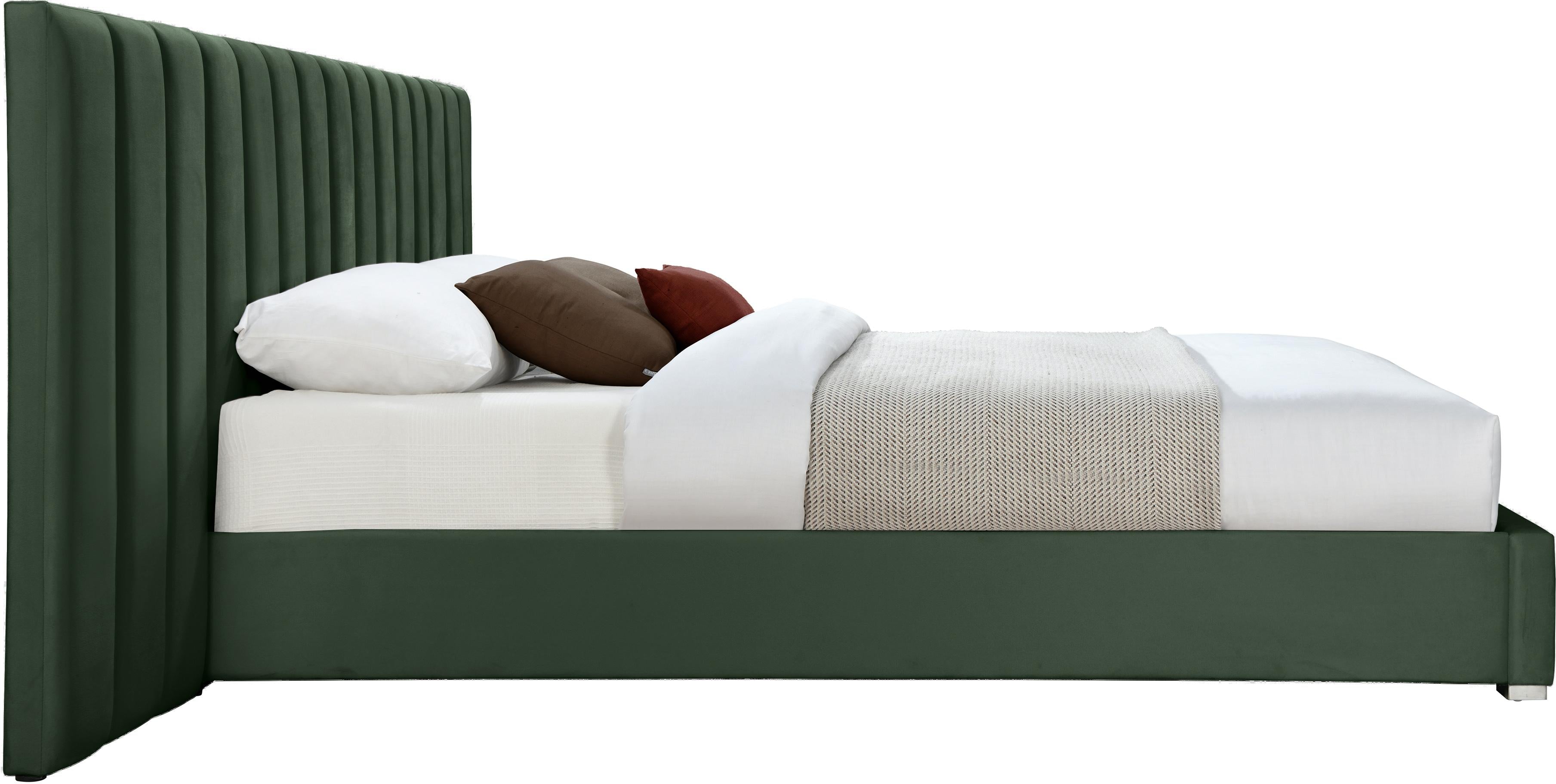 Pablo Green Velvet King Bed - Luxury Home Furniture (MI)