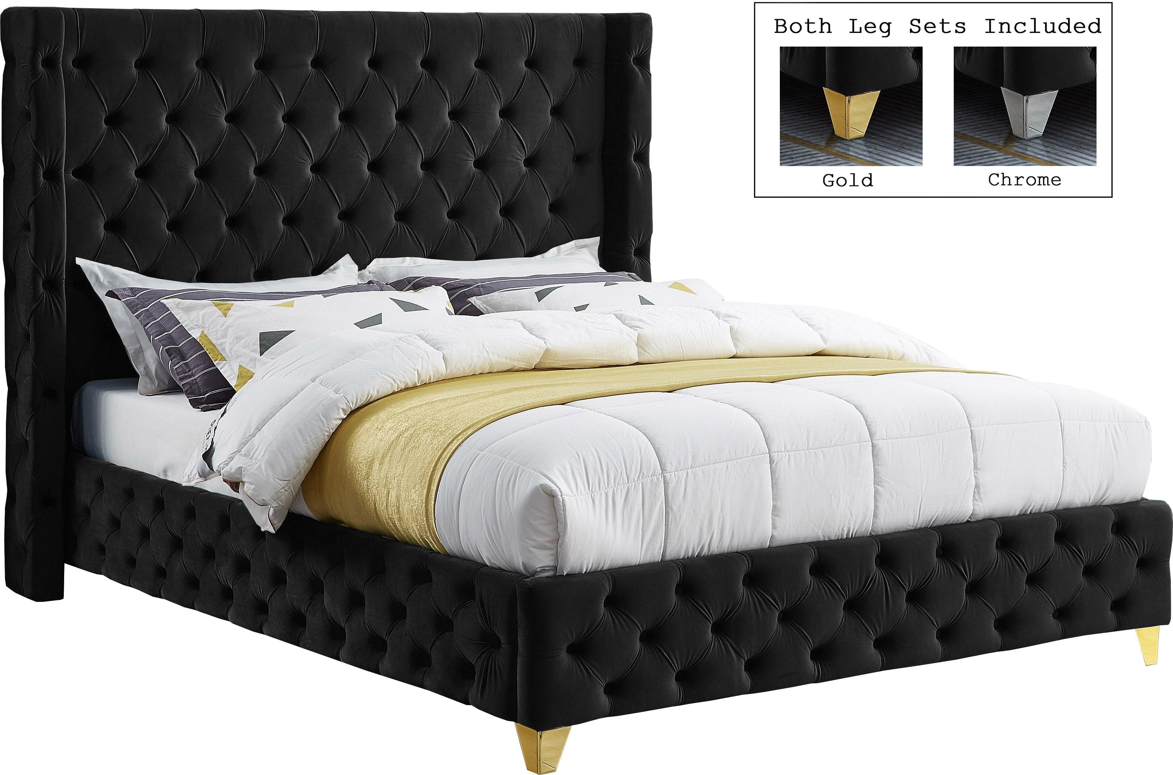 Savan Black Velvet Queen Bed image