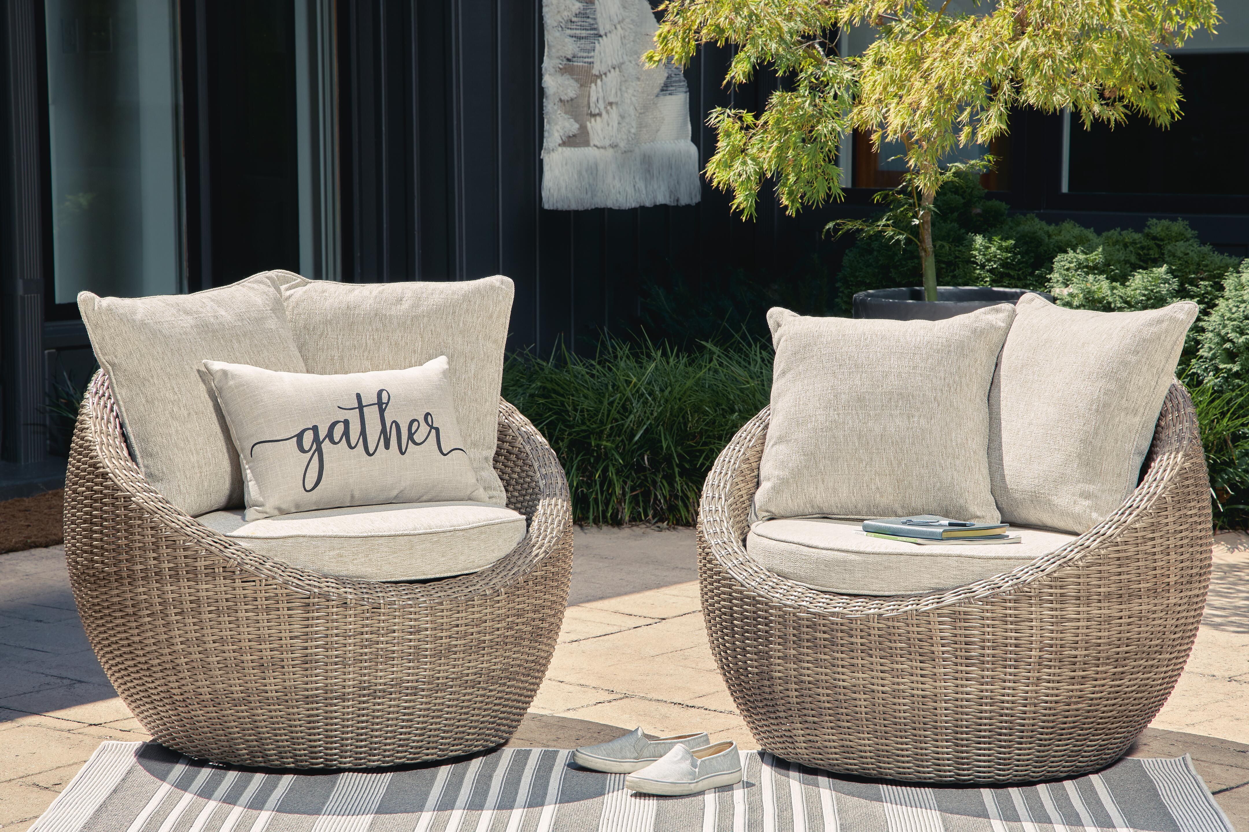 Danson Swivel Lounge with Cushion (Set of 2) - Luxury Home Furniture (MI)