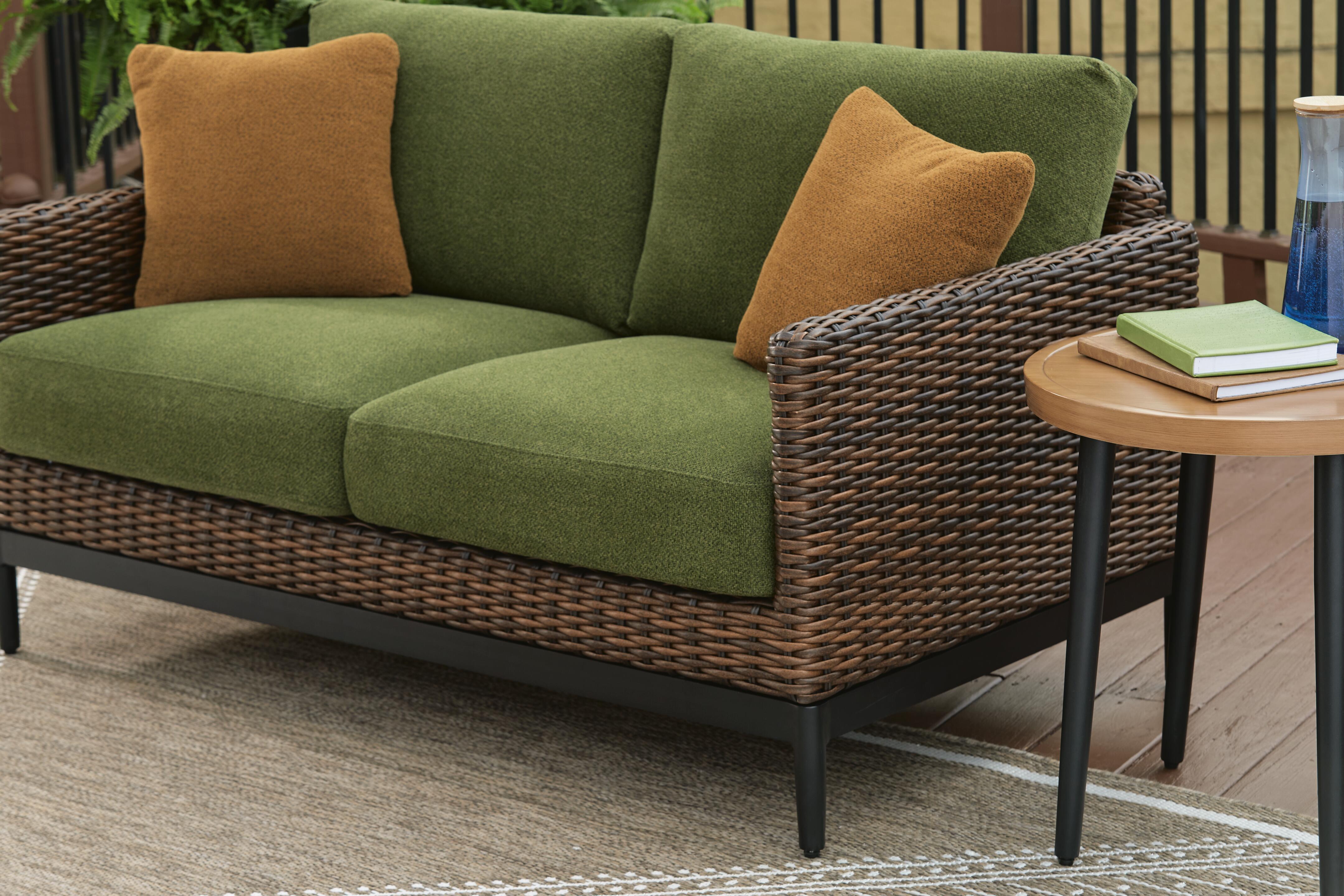 Horizon Hall Outdoor Loveseat with Cushion - Luxury Home Furniture (MI)