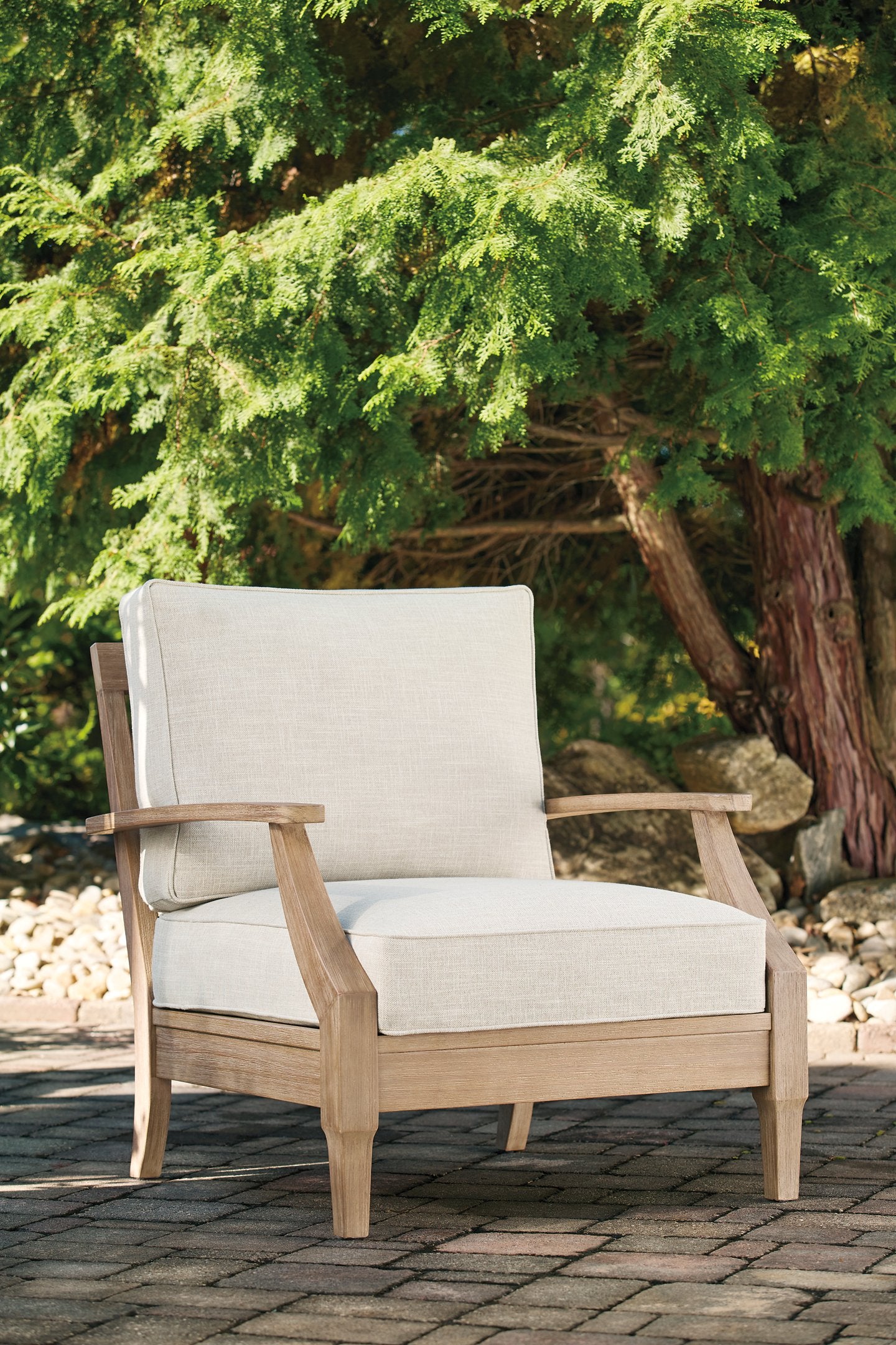 Carter Hall Outdoor Set - Luxury Home Furniture (MI)