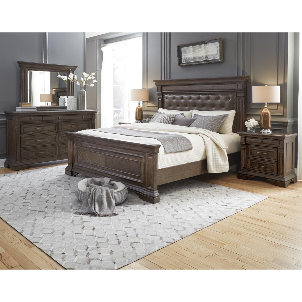 Pulaski Bedford Heights King Panel Bed in Estate Brown - Luxury Home Furniture (MI)