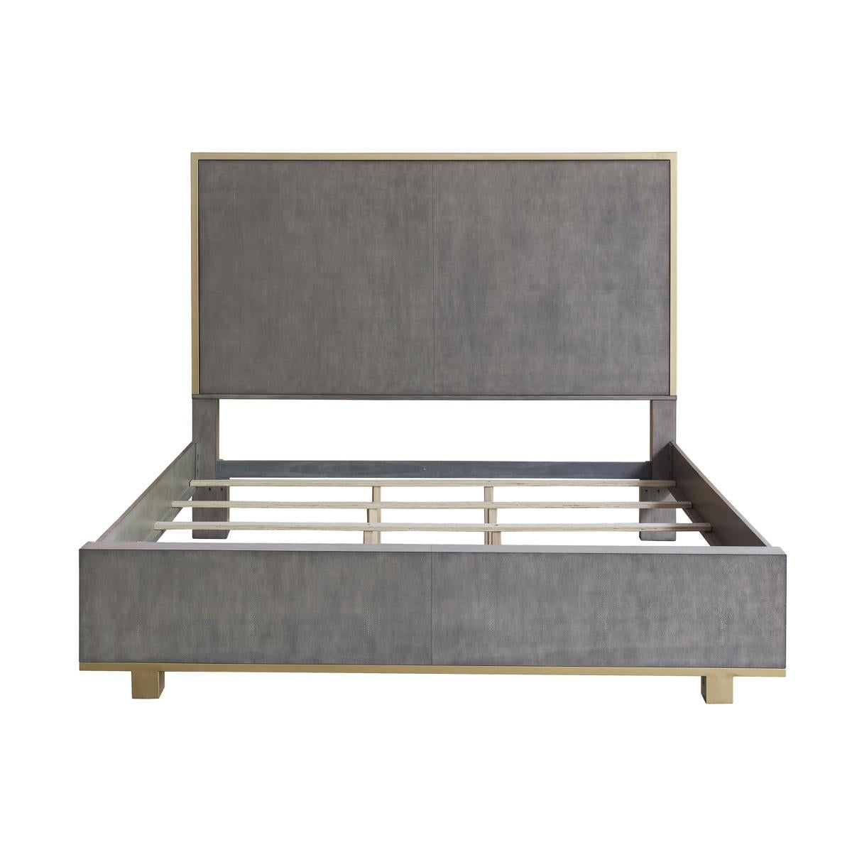 Pulaski Carmen Panel Queen Bed in Shagreen