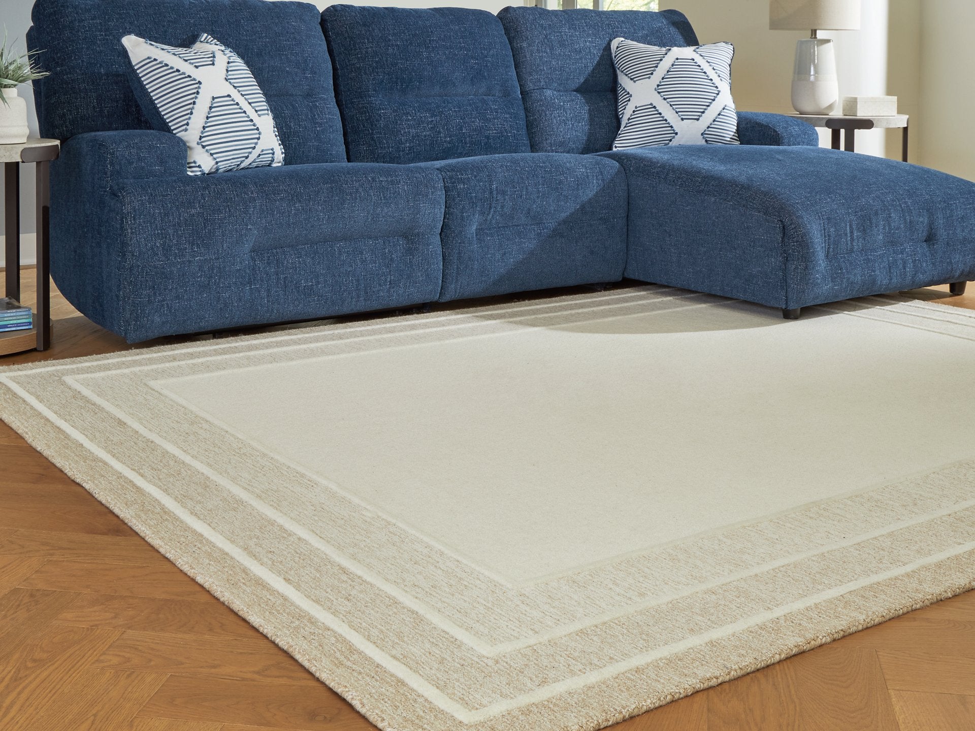 Teelgan Rug - Luxury Home Furniture (MI)