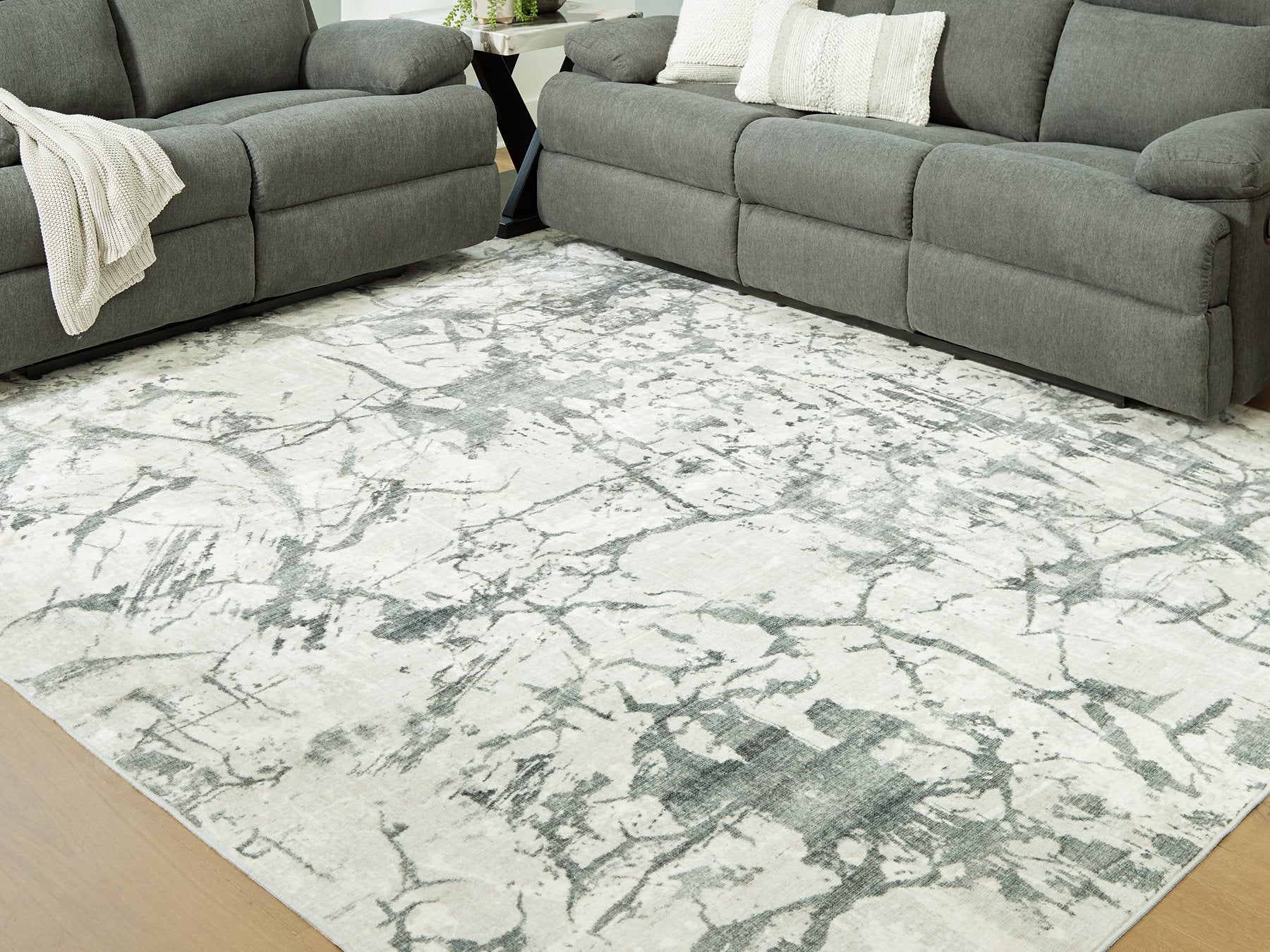 Tobinbury Washable Area Rug - Luxury Home Furniture (MI)