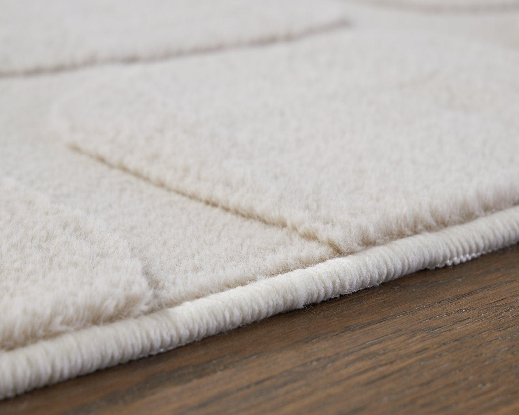 Malvinsboro Washable Area Rug - Luxury Home Furniture (MI)