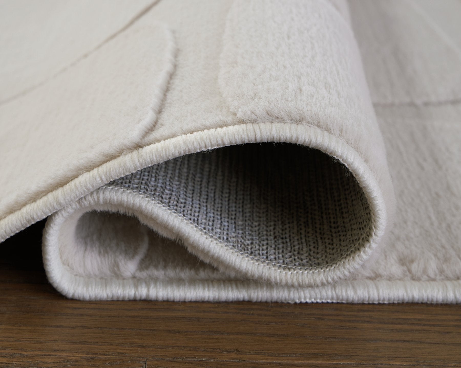 Malvinsboro Washable Area Rug - Luxury Home Furniture (MI)
