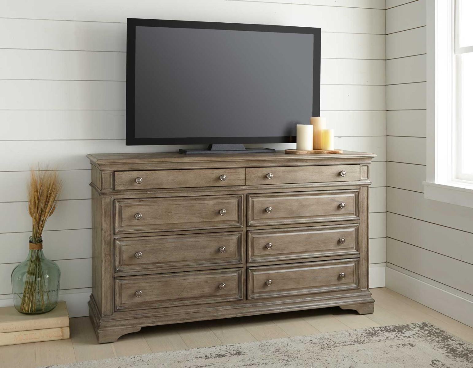 Steve Silver Highland Park 8 Drawer Dresser in Waxed Driftwood - Luxury Home Furniture (MI)