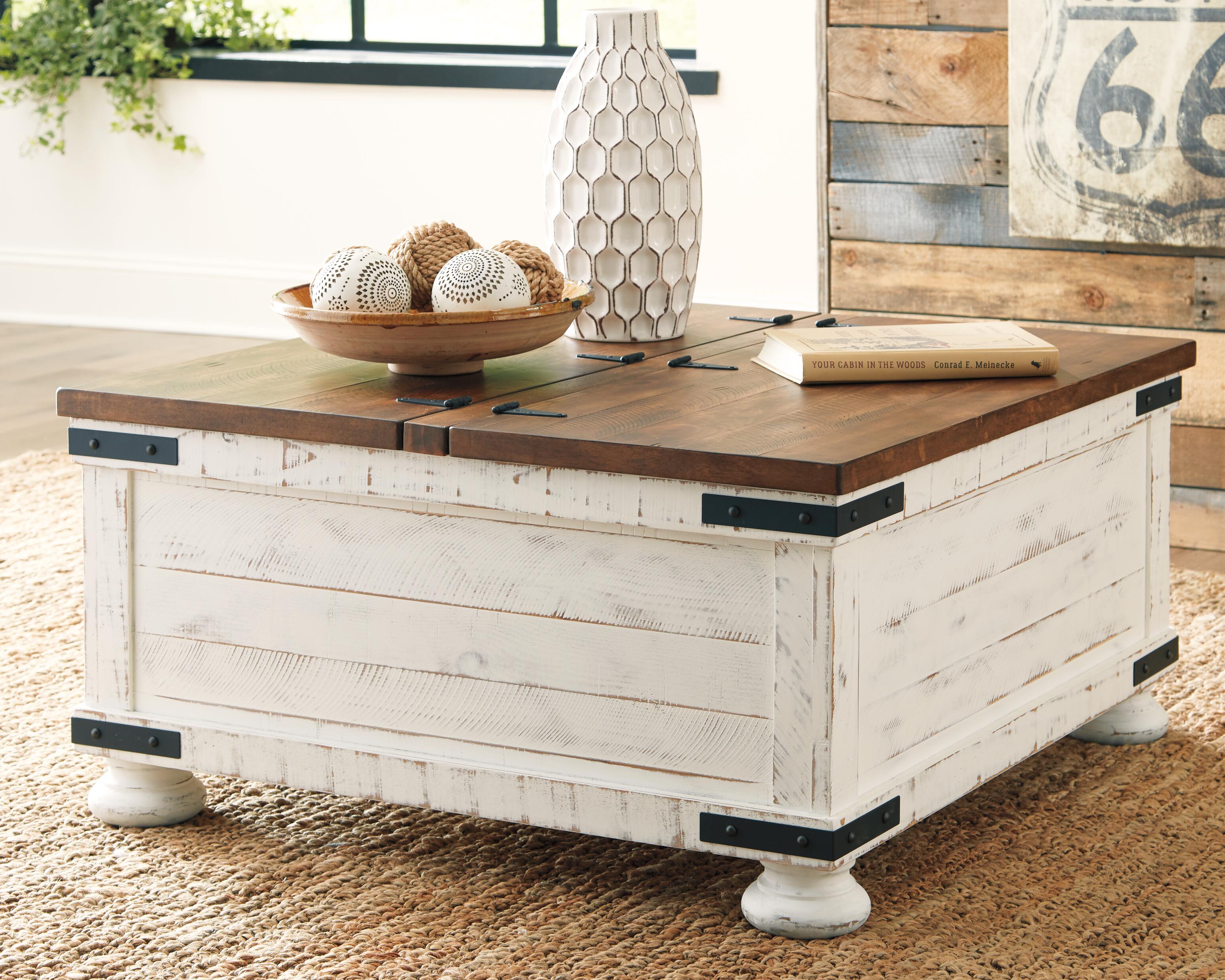 Wystfield Table Set - Luxury Home Furniture (MI)