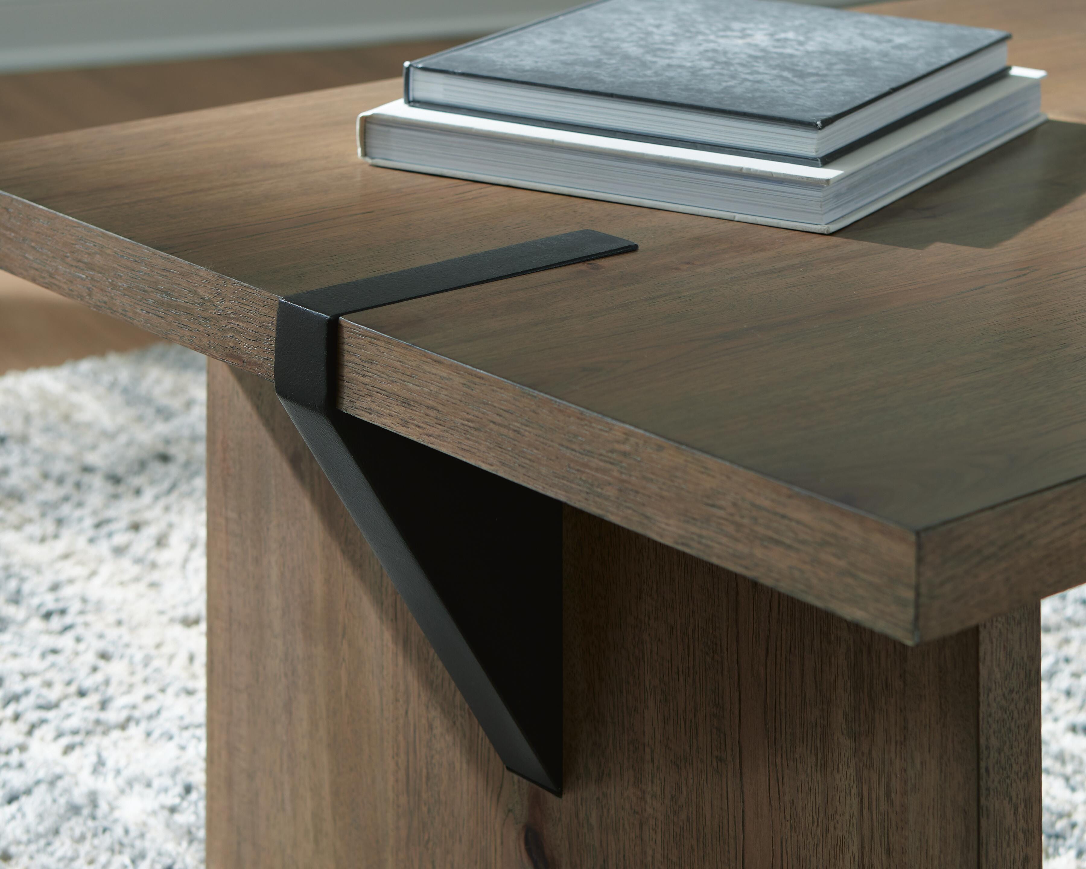 Kandinew Coffee Table - Luxury Home Furniture (MI)