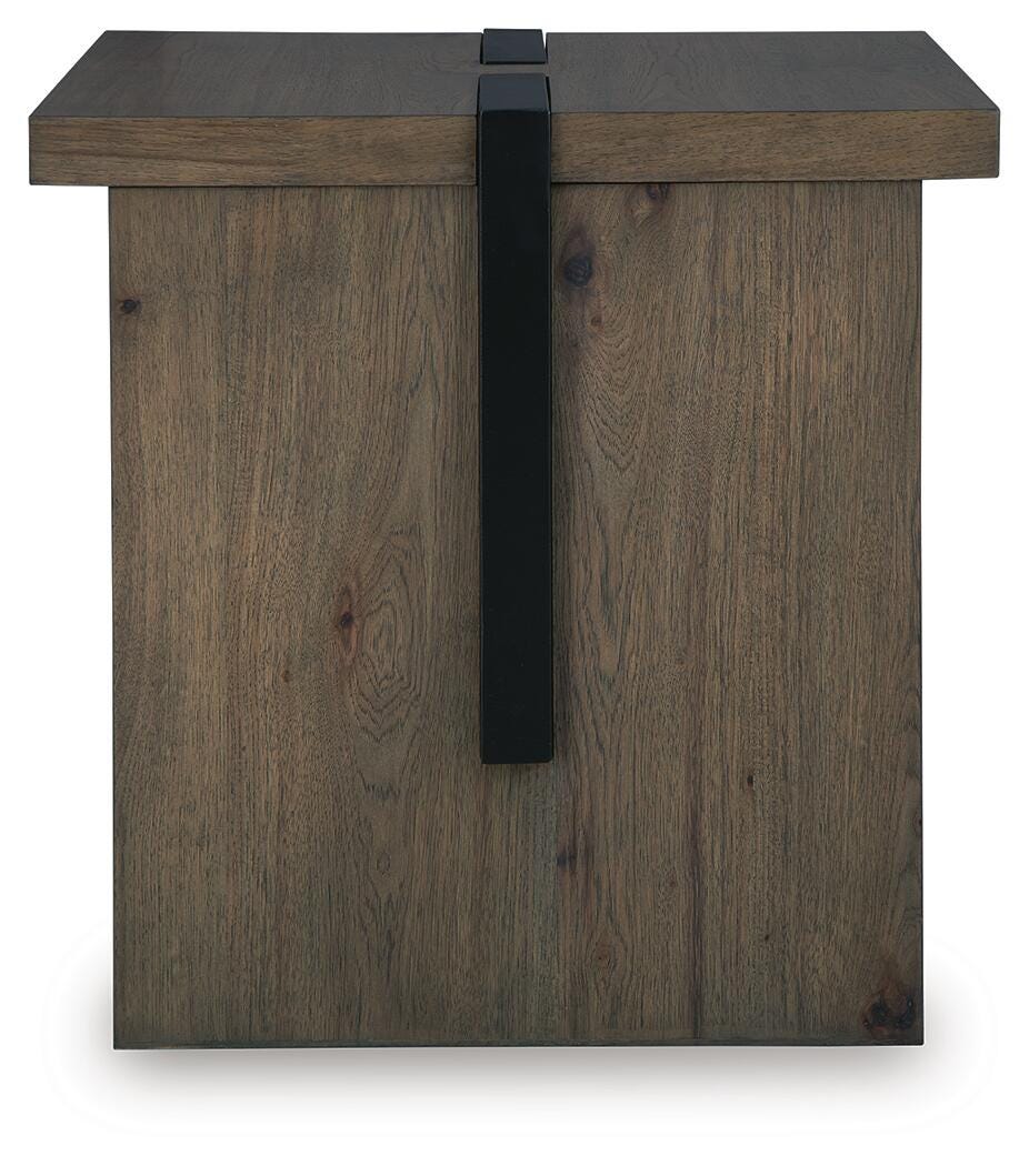 Kandinew End Table - Luxury Home Furniture (MI)