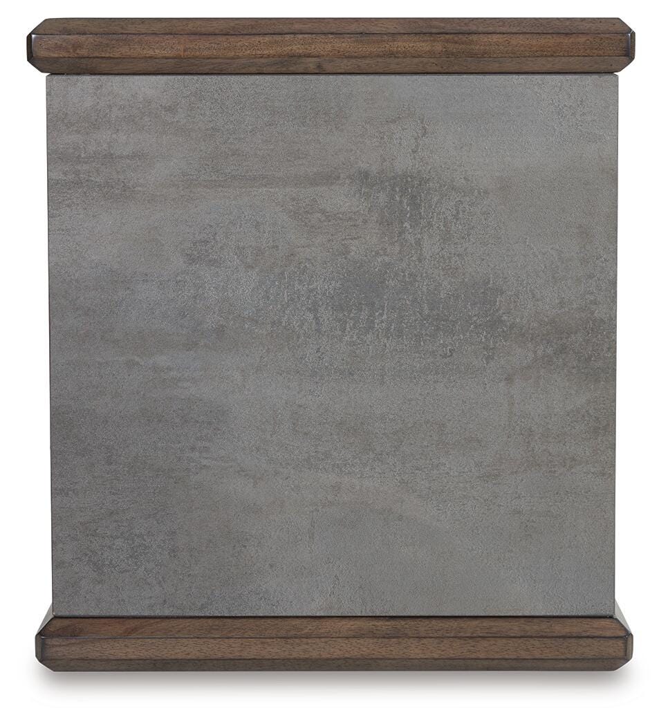 Kallenny End Table - Luxury Home Furniture (MI)