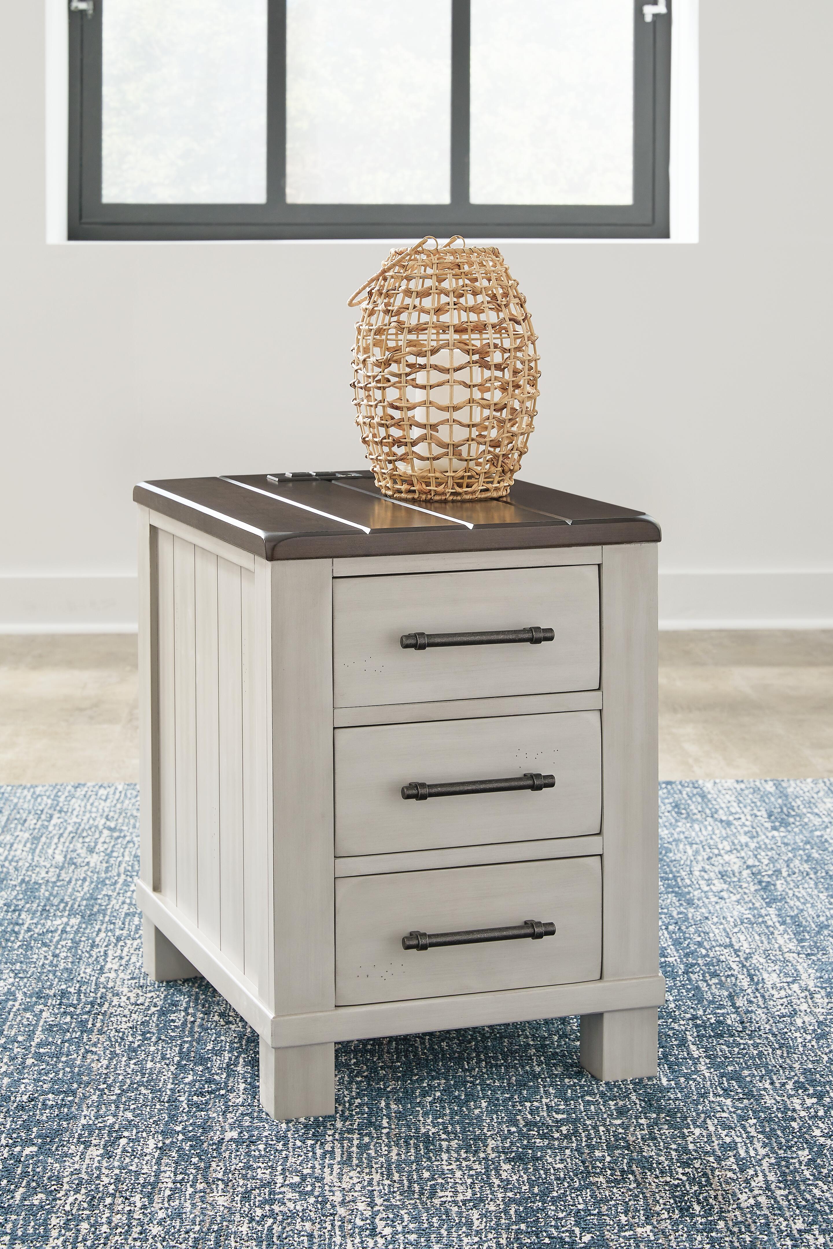 Darborn Chairside End Table - Luxury Home Furniture (MI)