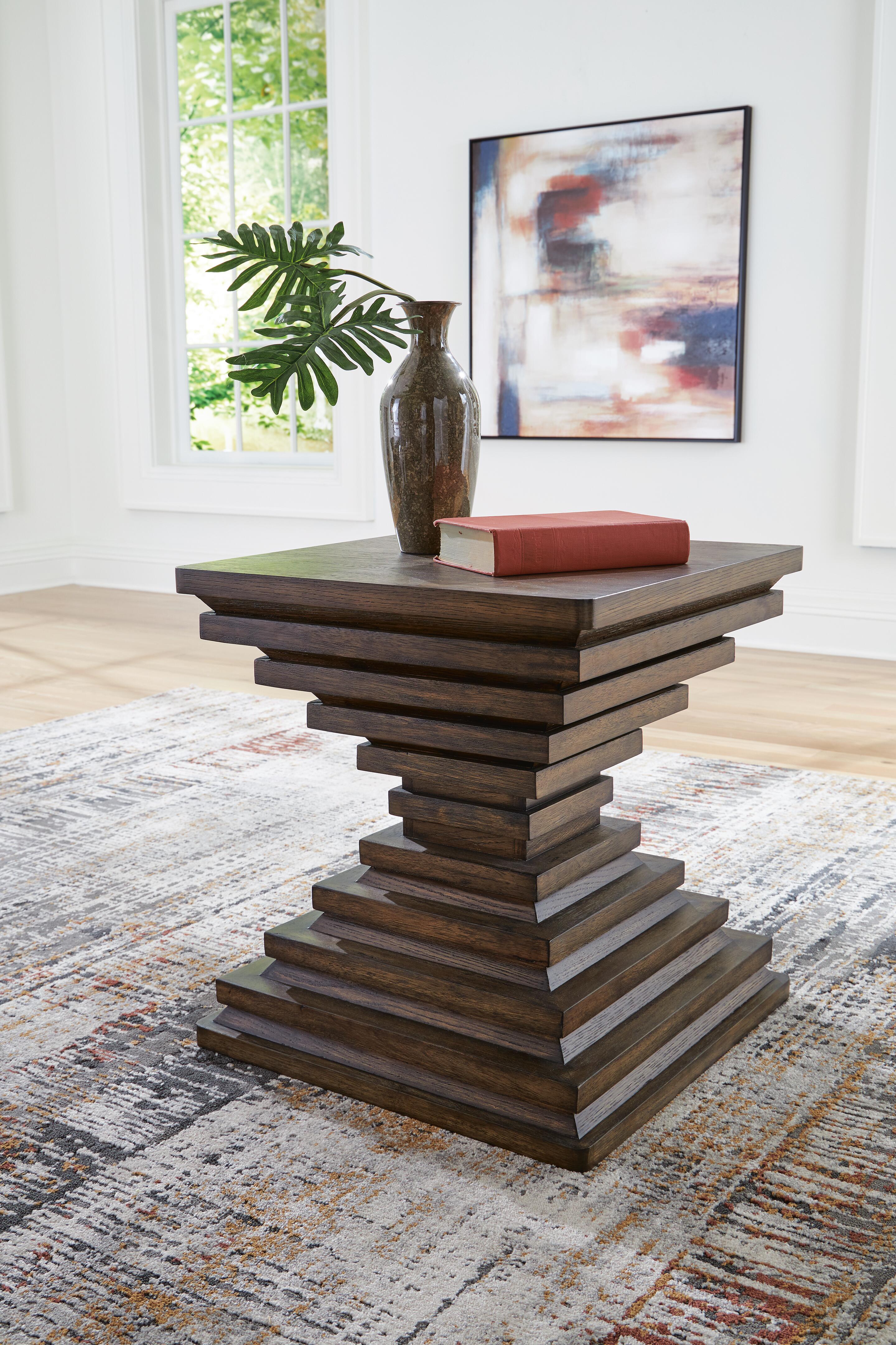 Hannodream End Table - Luxury Home Furniture (MI)