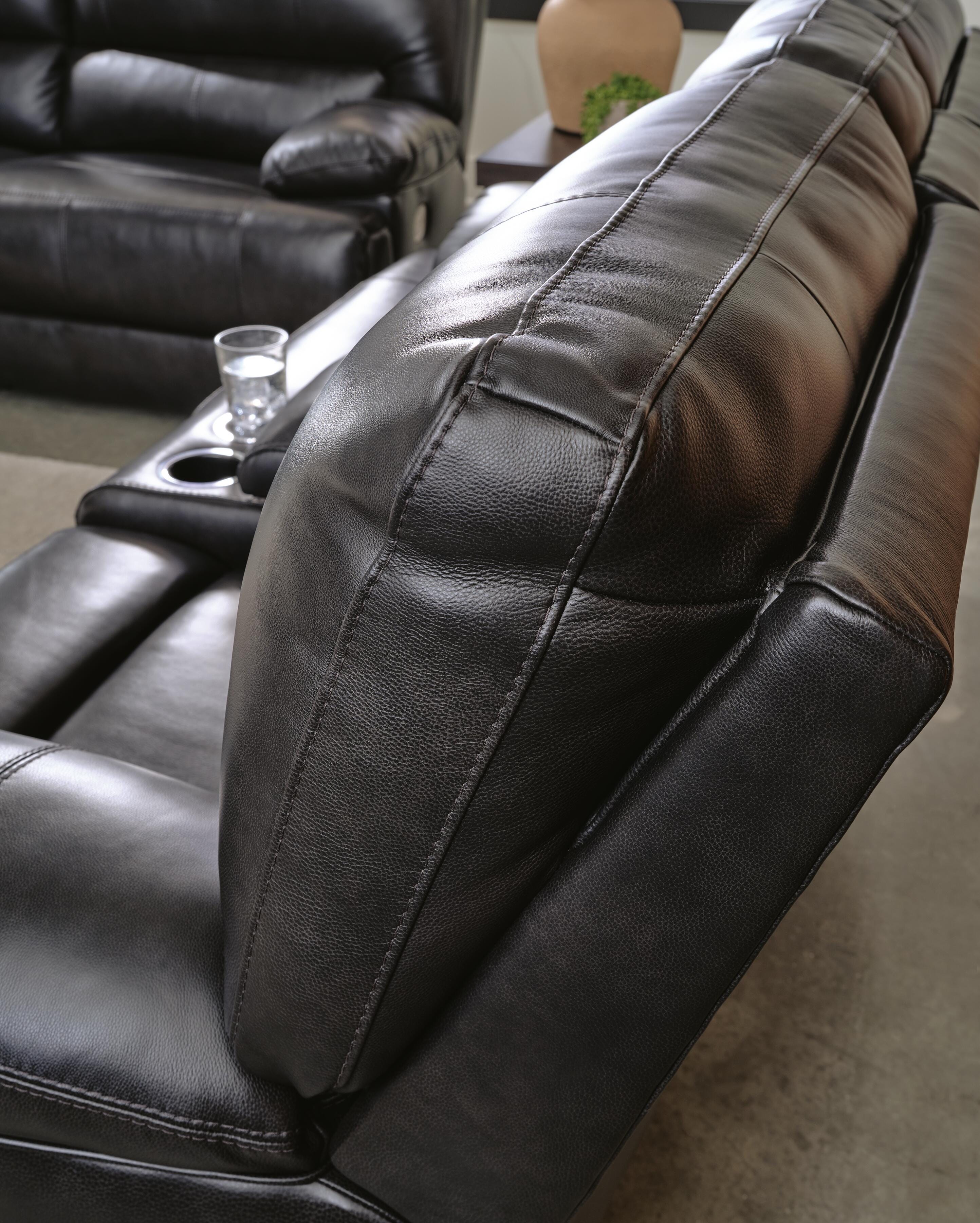 Mountainous Living Room Set - Luxury Home Furniture (MI)