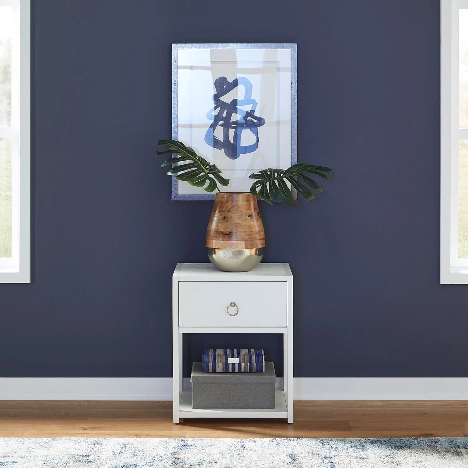 East End 1 Shelf Accent Table image