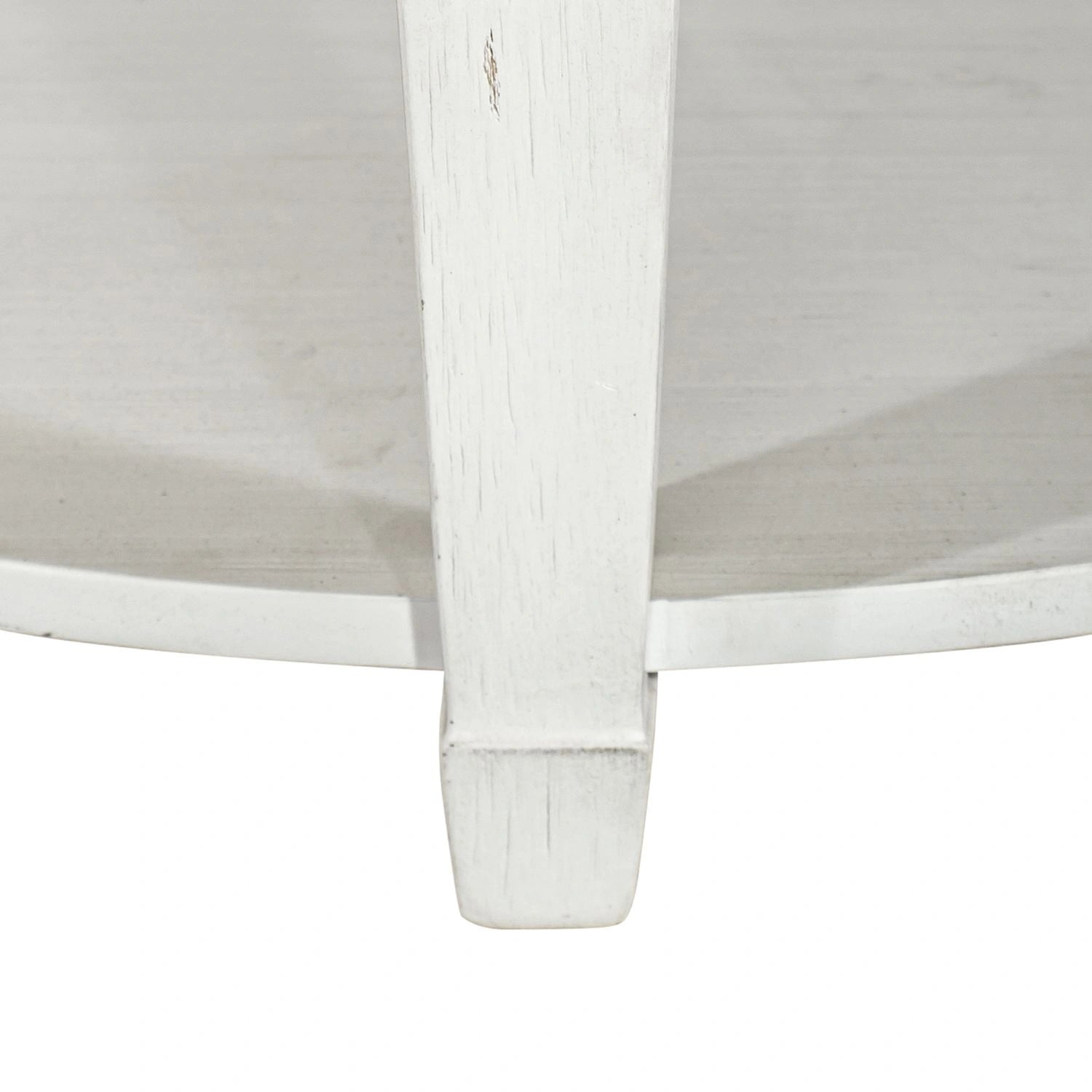 Allyson Park Round Cocktail Table in White image