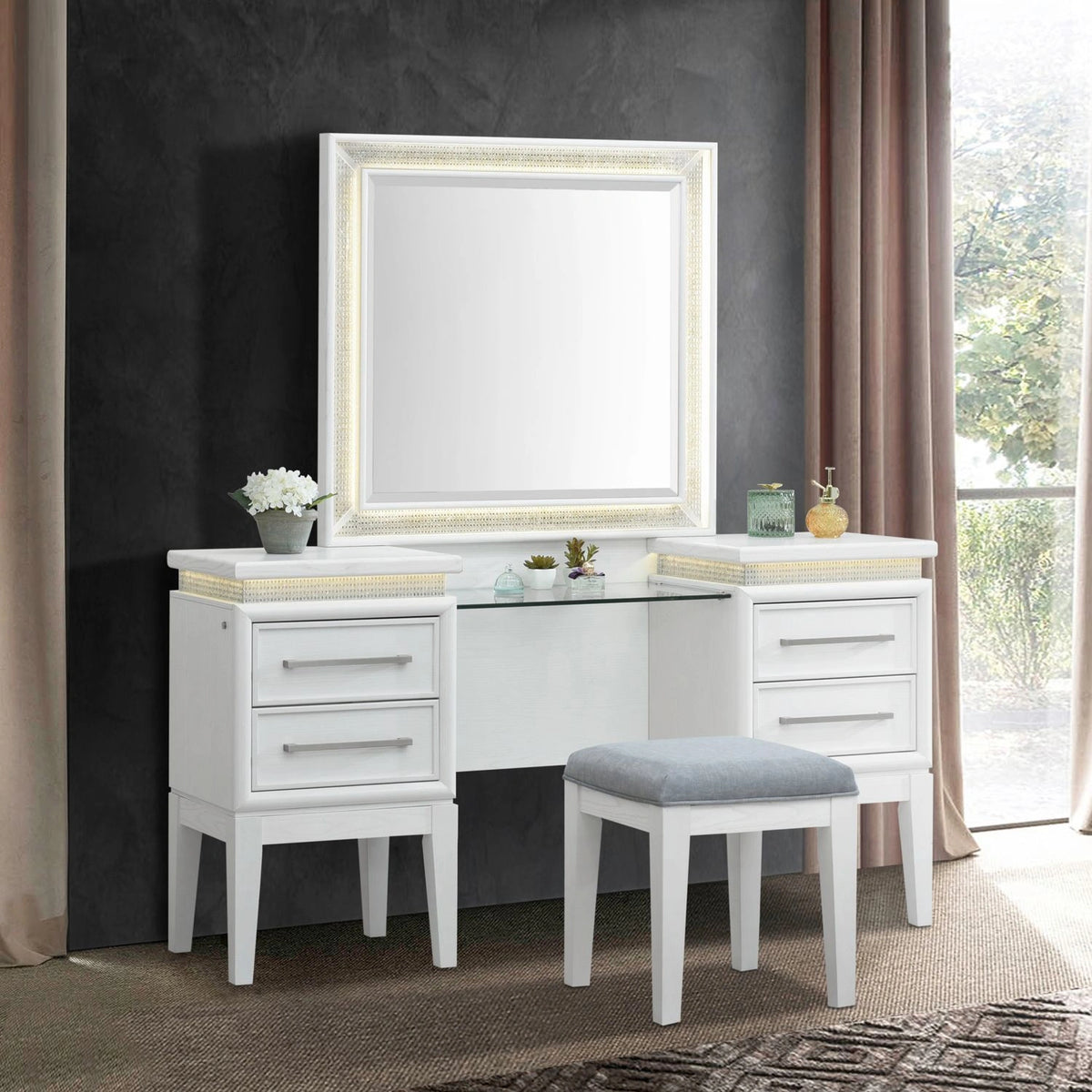 Reflections 3 Piece Vanity Set image