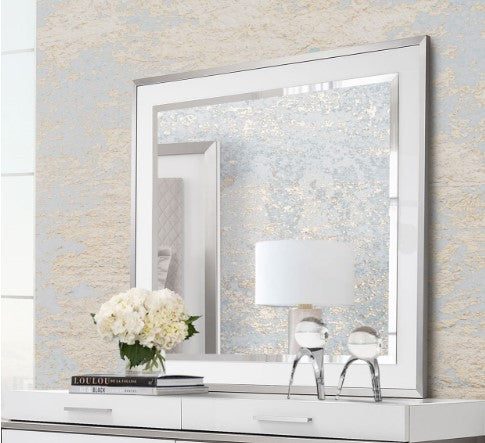 AICO Marquee Wall Mirror in Cloud White - Luxury Home Furniture (MI)